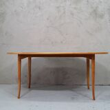 Table basse en bois de cerisier du milieu du siècle par Carl Malmsten pour Mobel Komponerad AV, années 1950