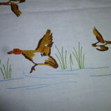 Hand embroidered linen nape 1.95 x 1.70 m