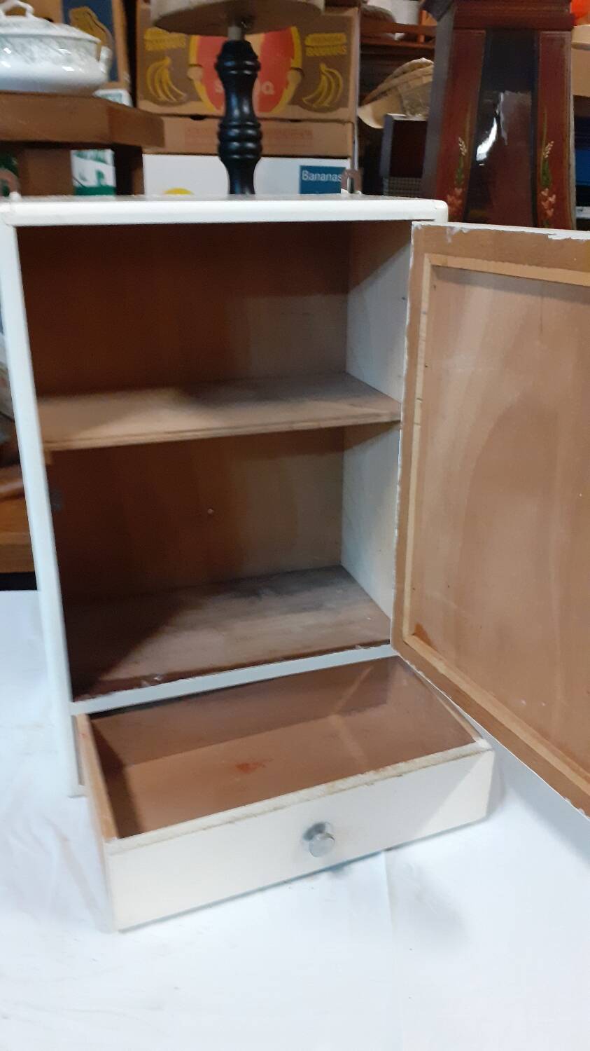 Medicine cabinet
