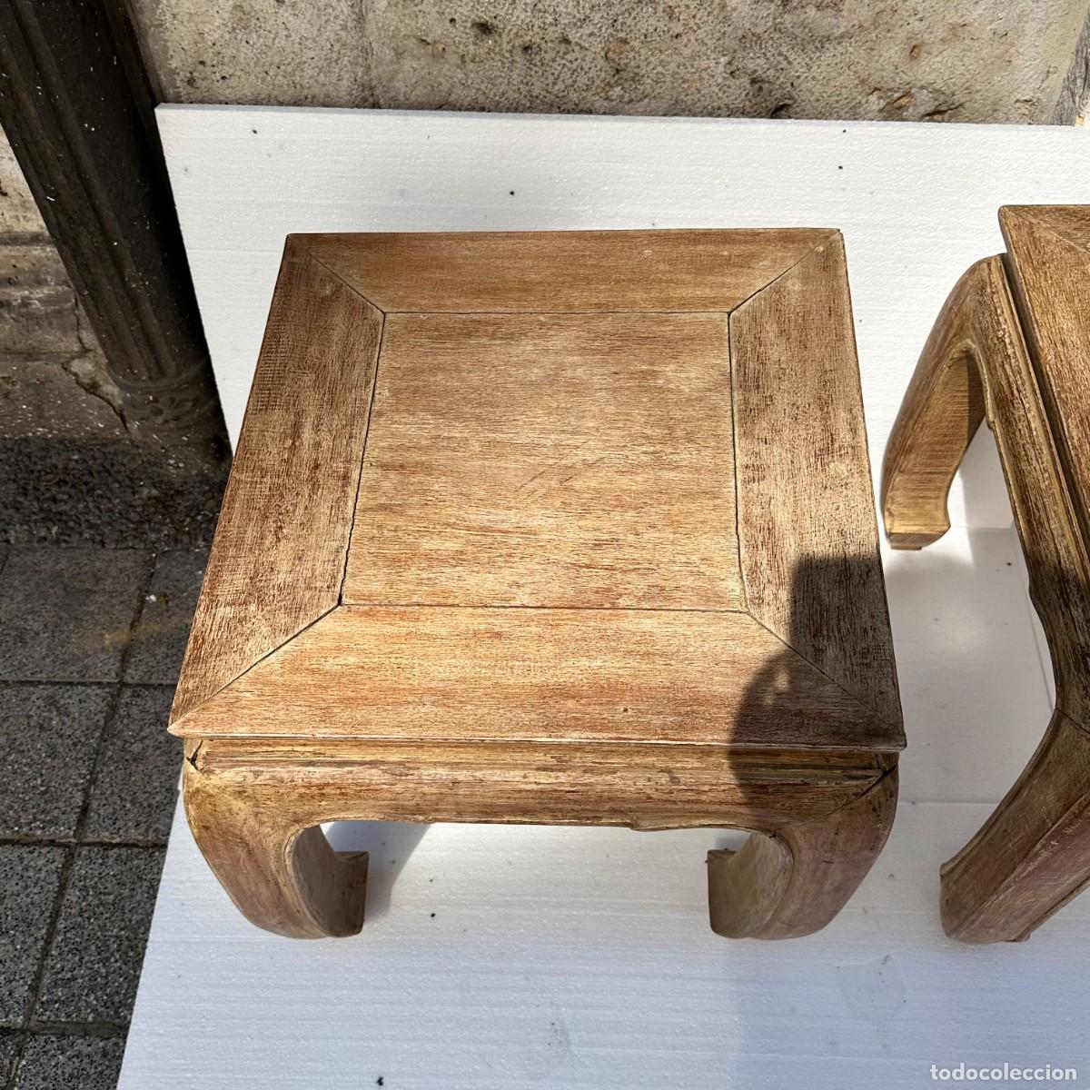 2 tables d'appoint en bois d'orme, Chine années 50