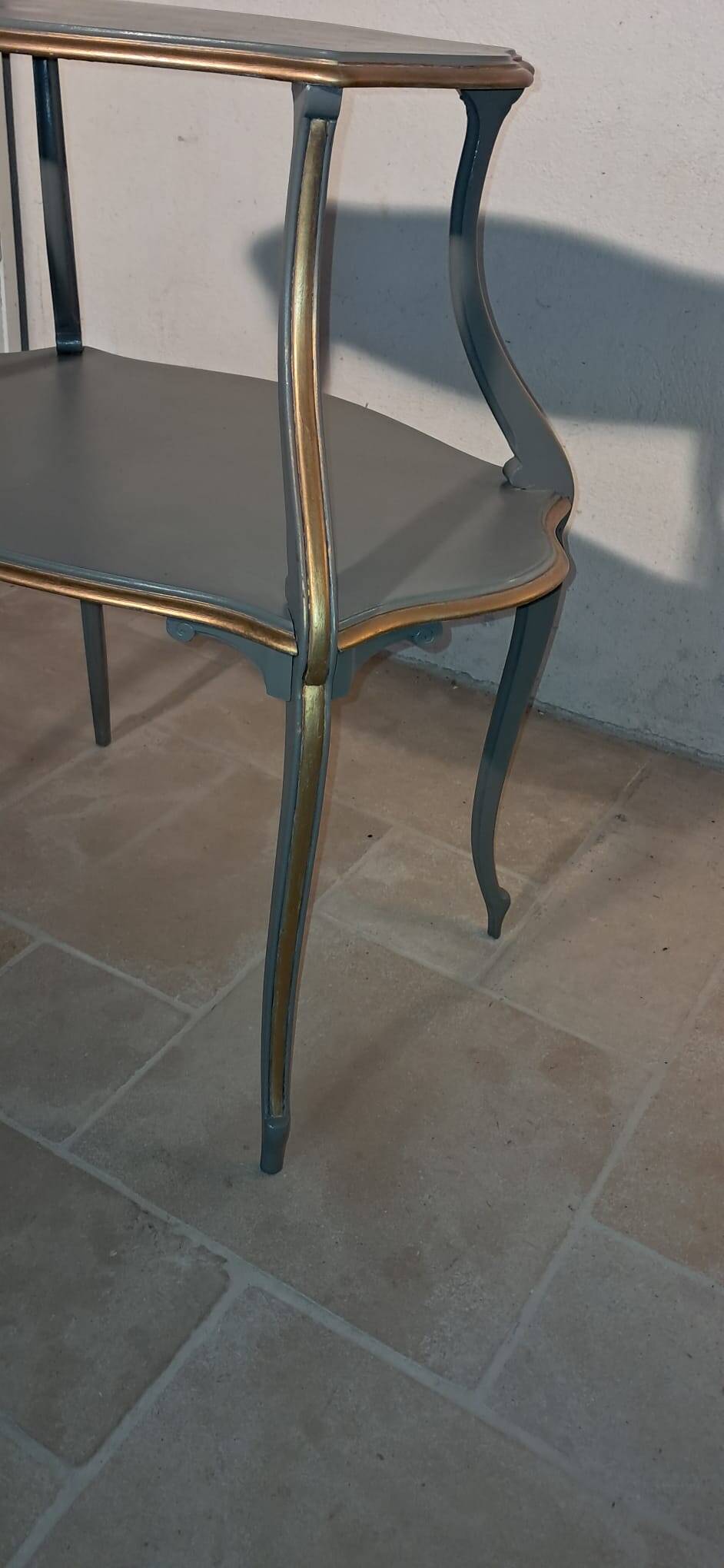 Old dessert side table