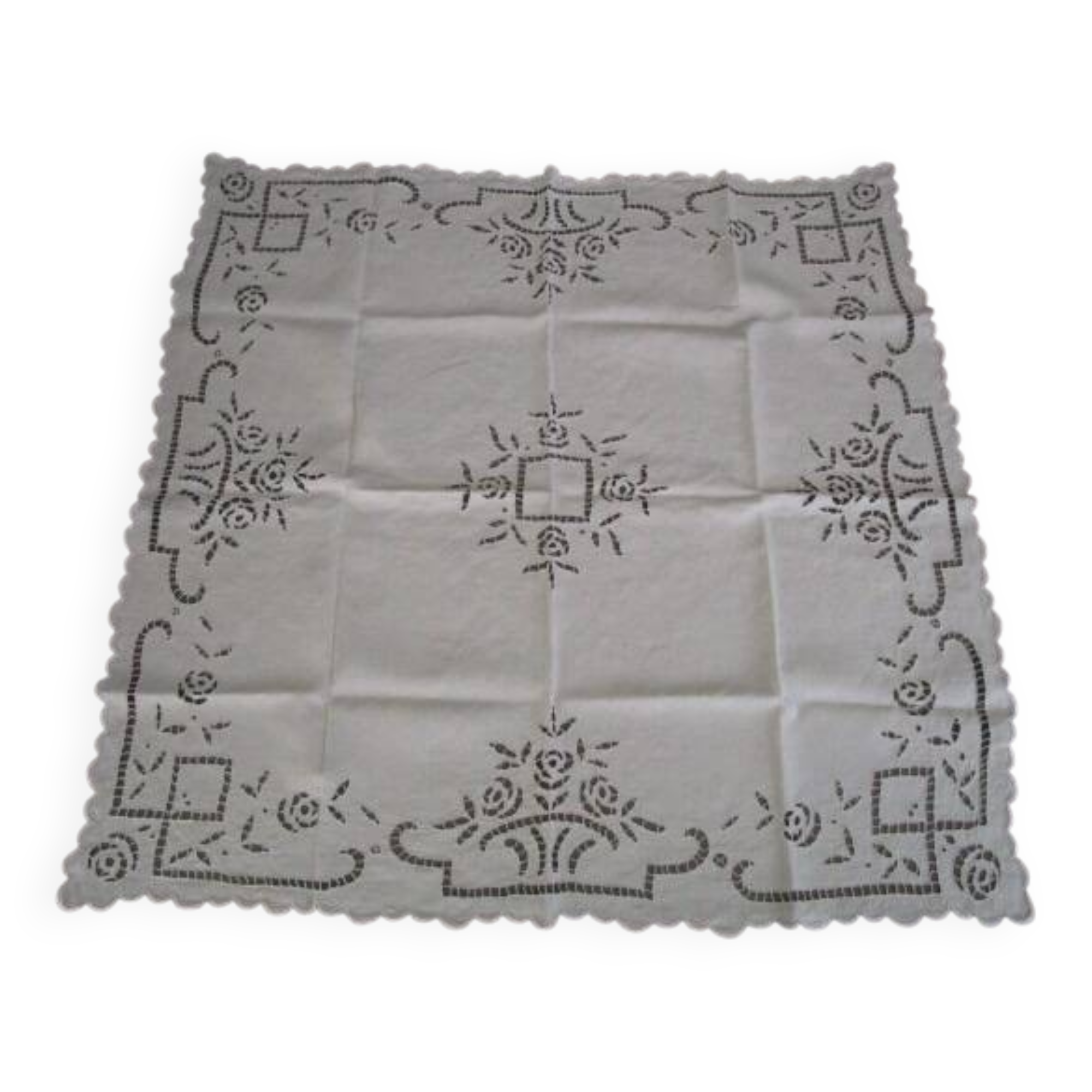 Antique embroidered tea cloth 125x125cm