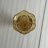 Vase en verre ambré jaune