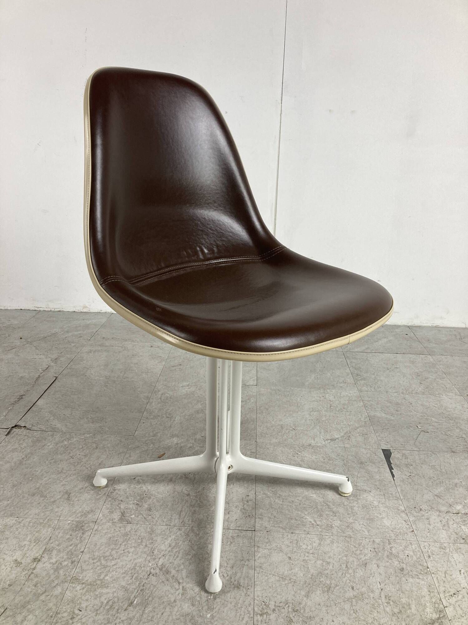Eames La Fonda chairs by Herman Miller, 1960