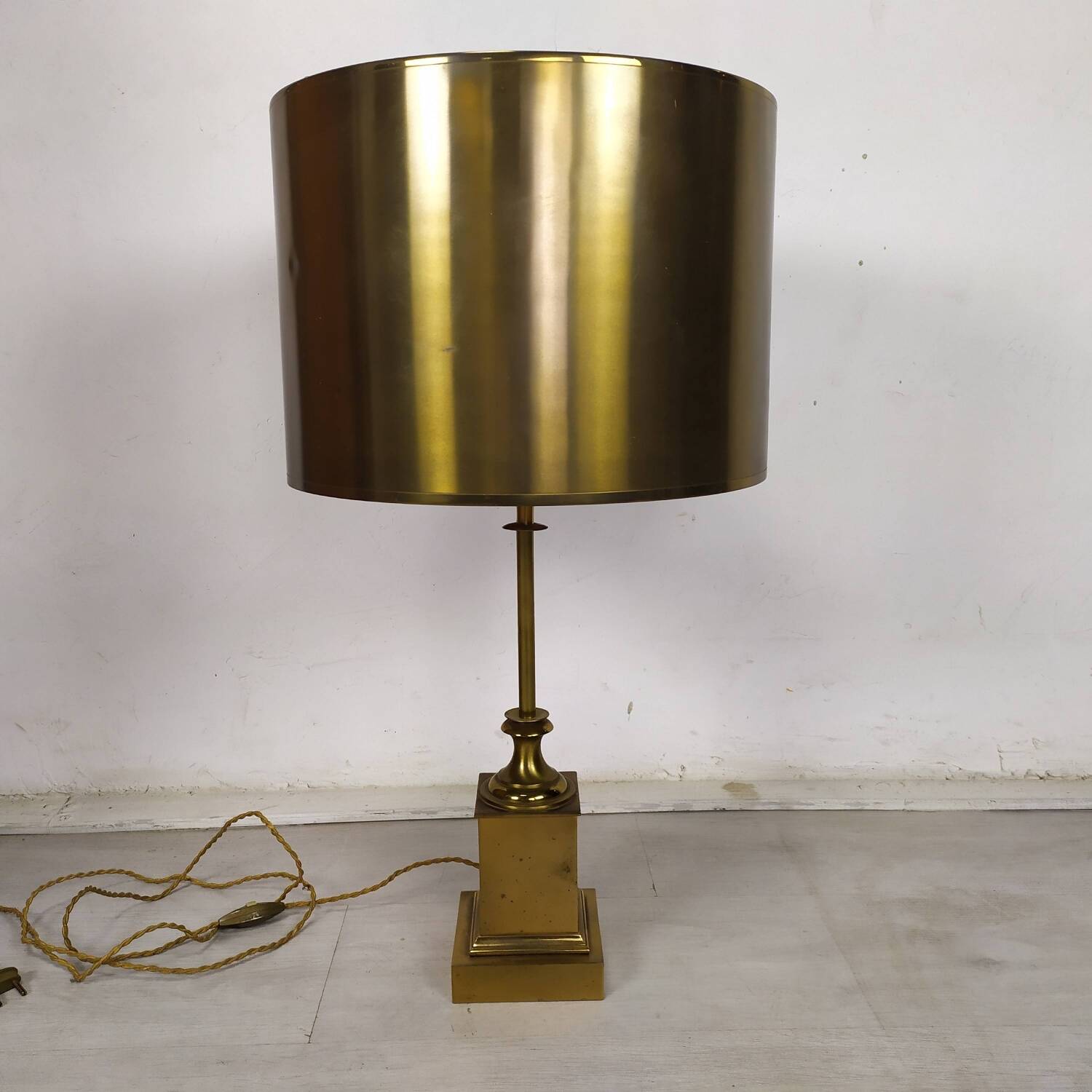 Gilded bronze lamp from Maison Charles