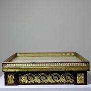 Antique wooden saddle-shaped plateau, gilded metal and onyx, circa 1900.