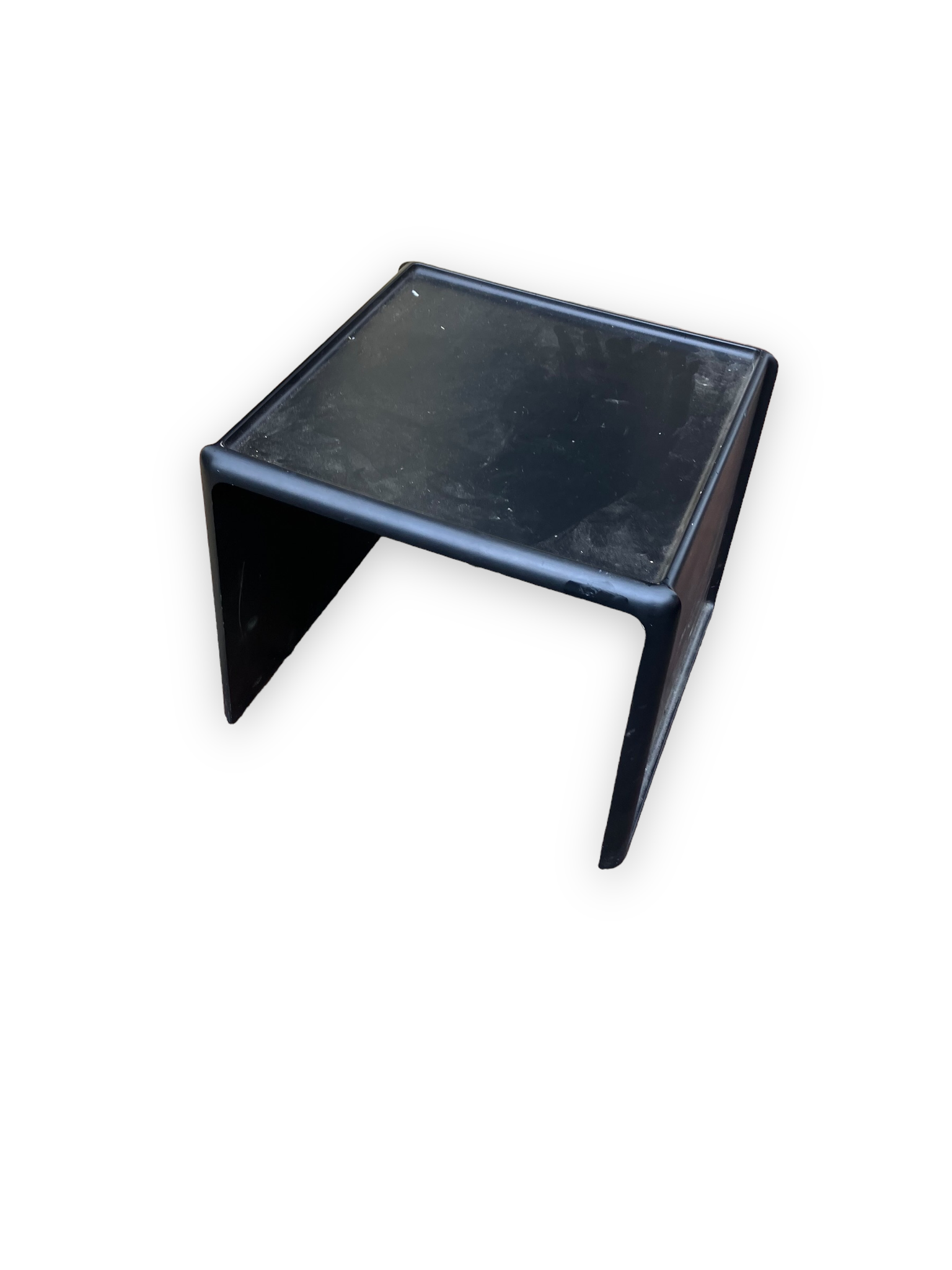 Table basse noire en bois par Peter Ghycz, Horn collection