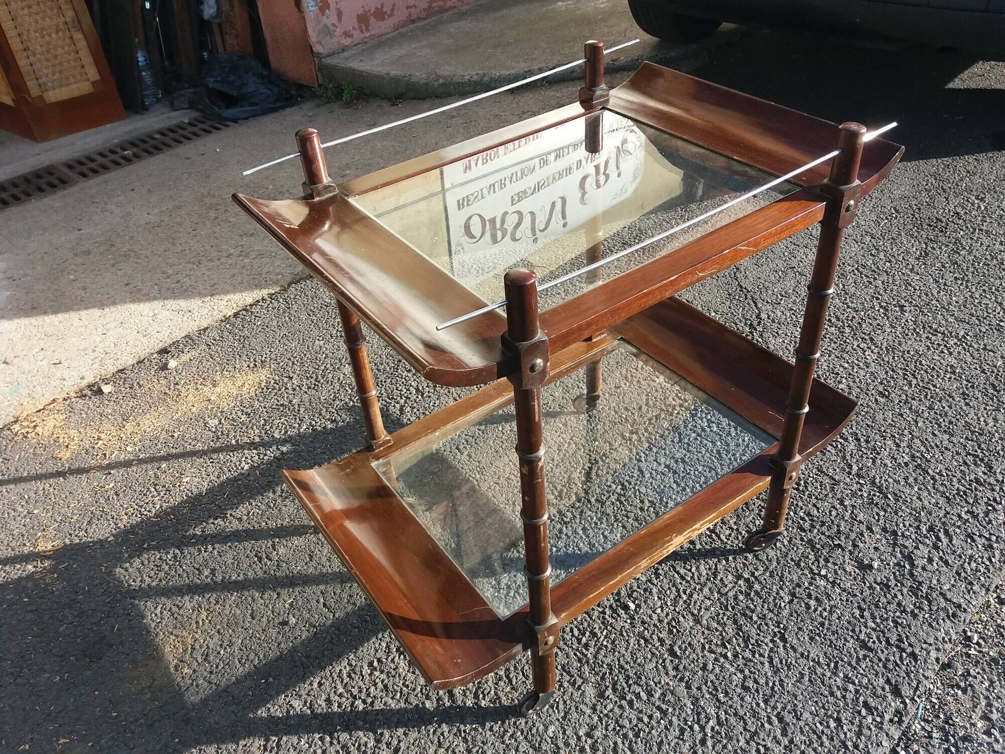 Bar rolling serving double trap pagoda wood and glass 1950s mahogany