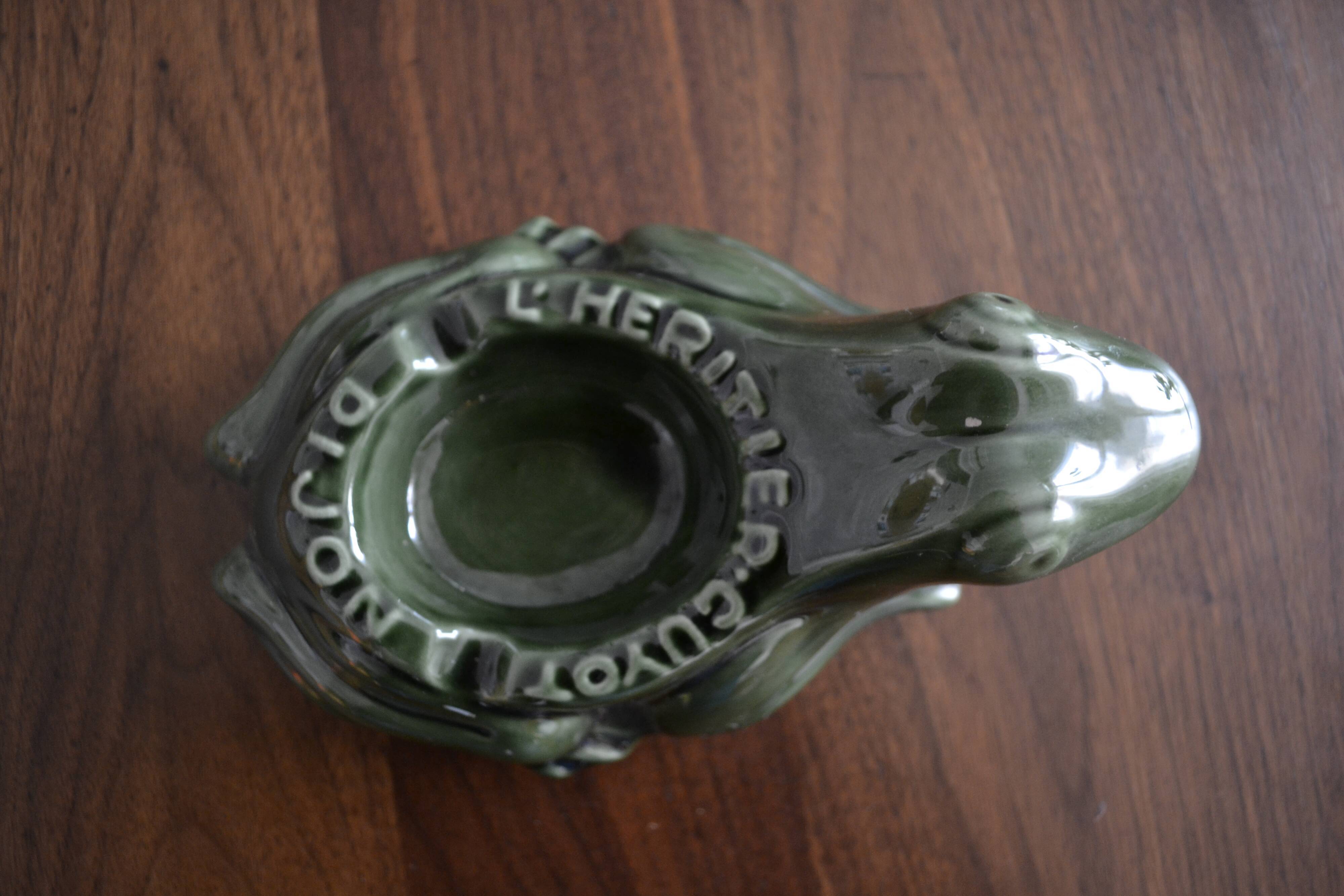 Frog ashtray Guyot Dijon