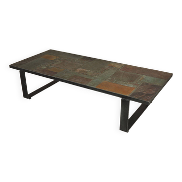 Table basse postmoderne par Pia Manu, Belgique