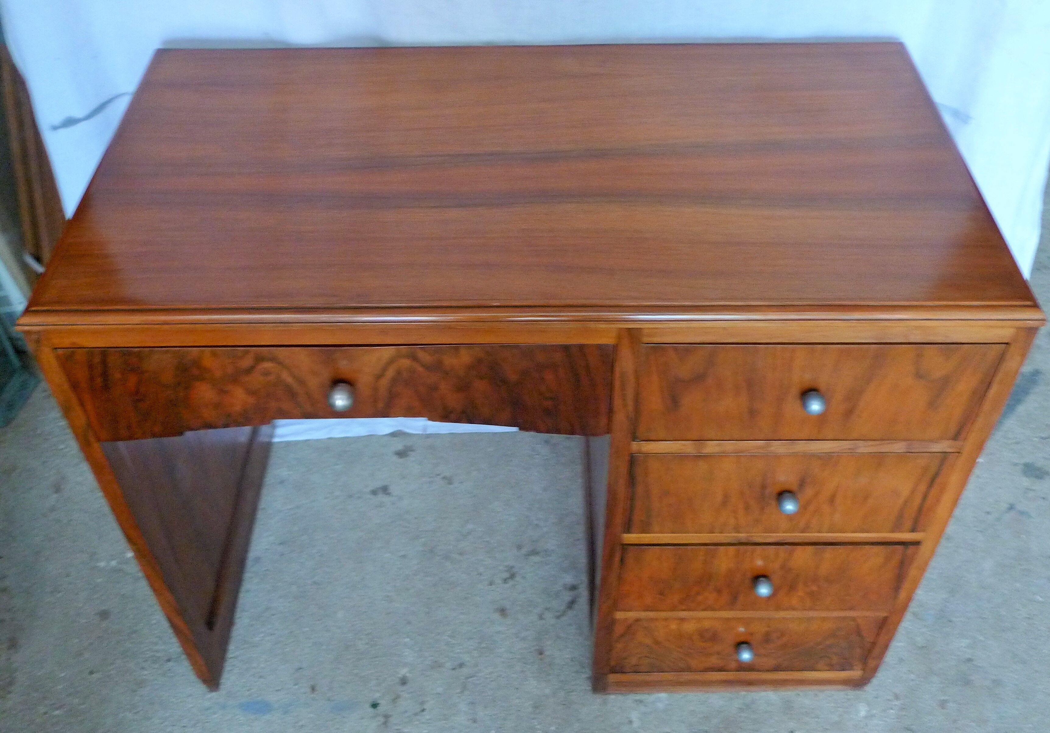 Modernist desk year 40/50