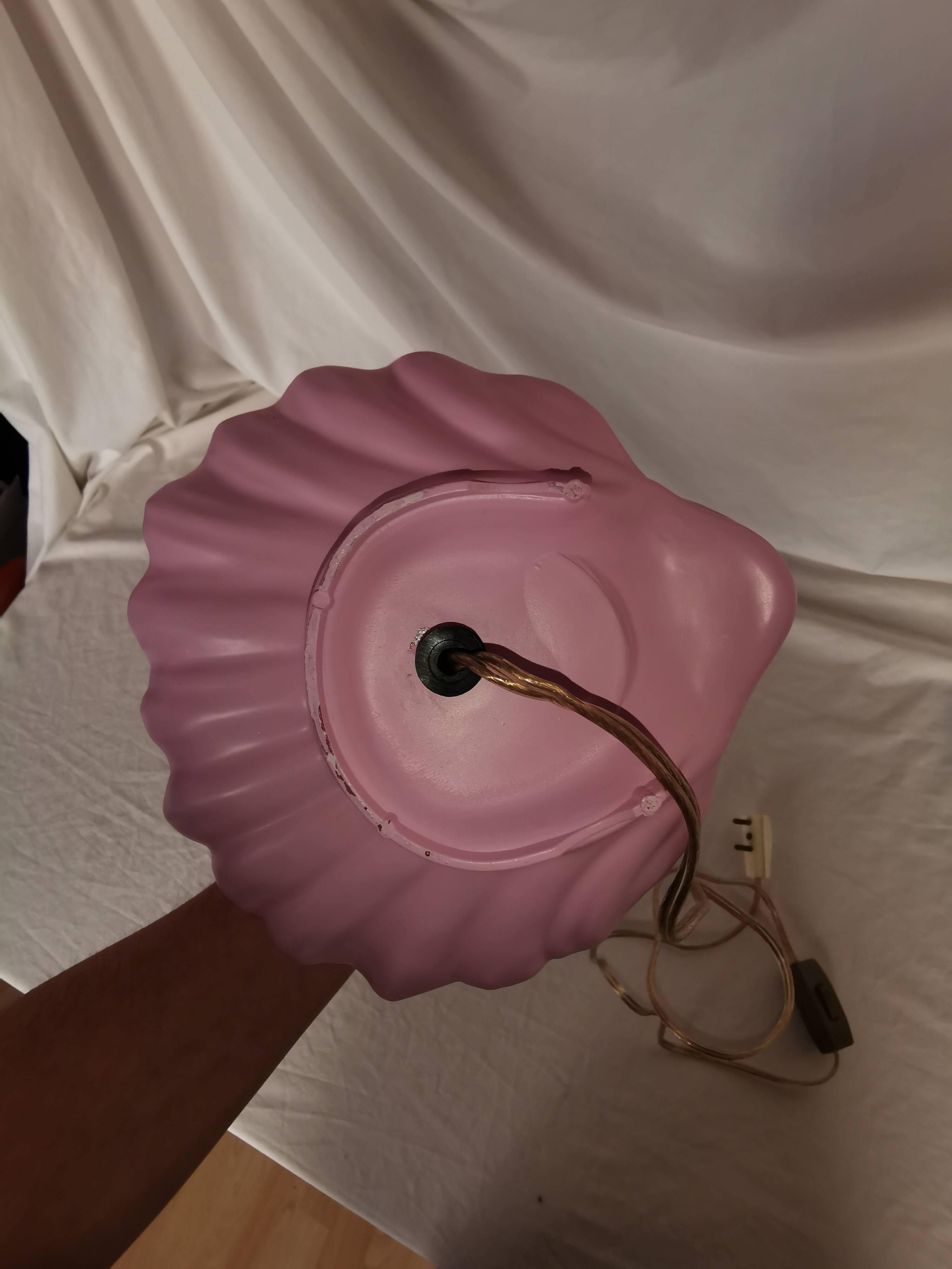 Pink shell and opaline pearl lamp, Saint-Jacques, France, 1970