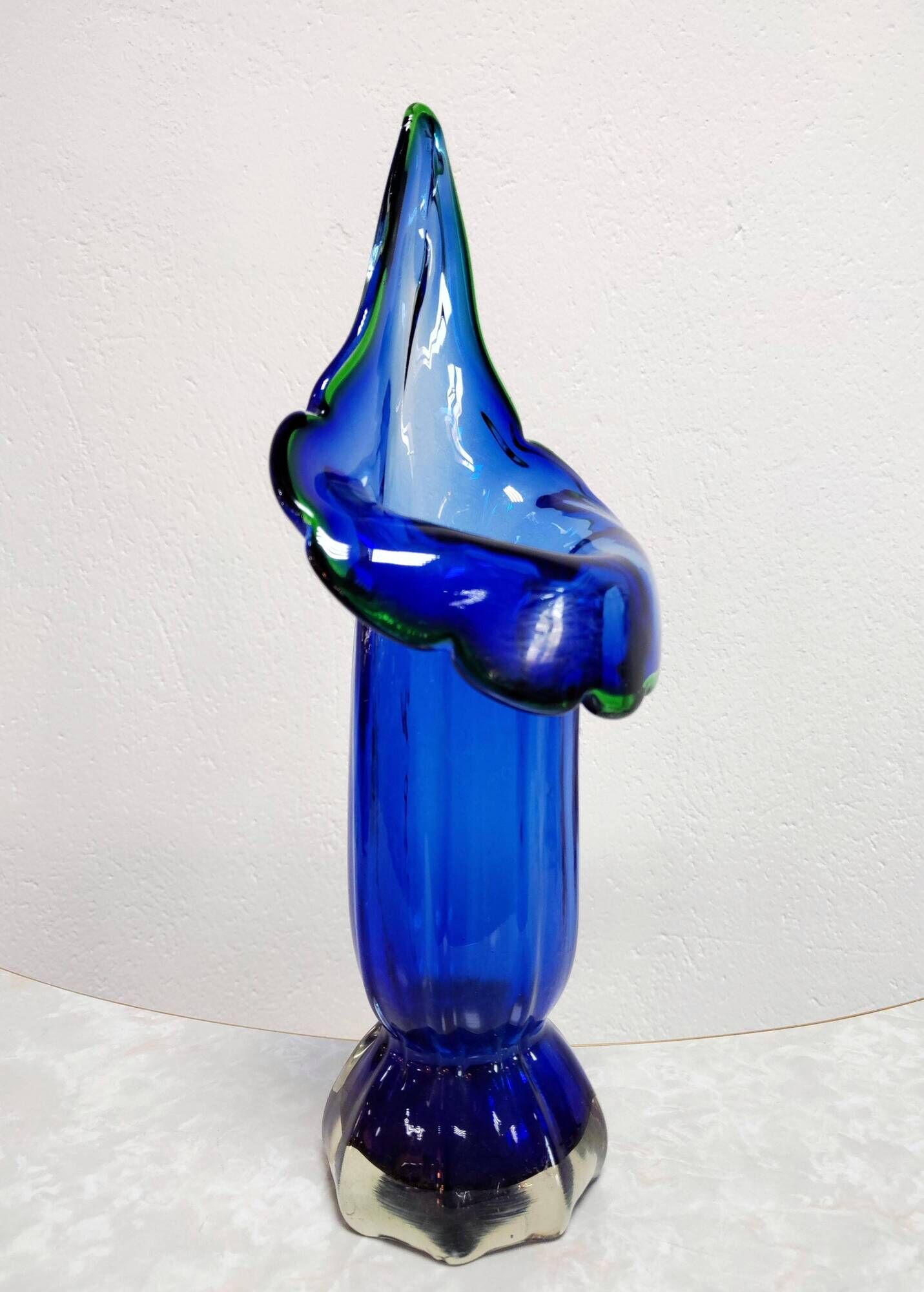 Murano glass vase in the shape of a Calla lily, 1960s