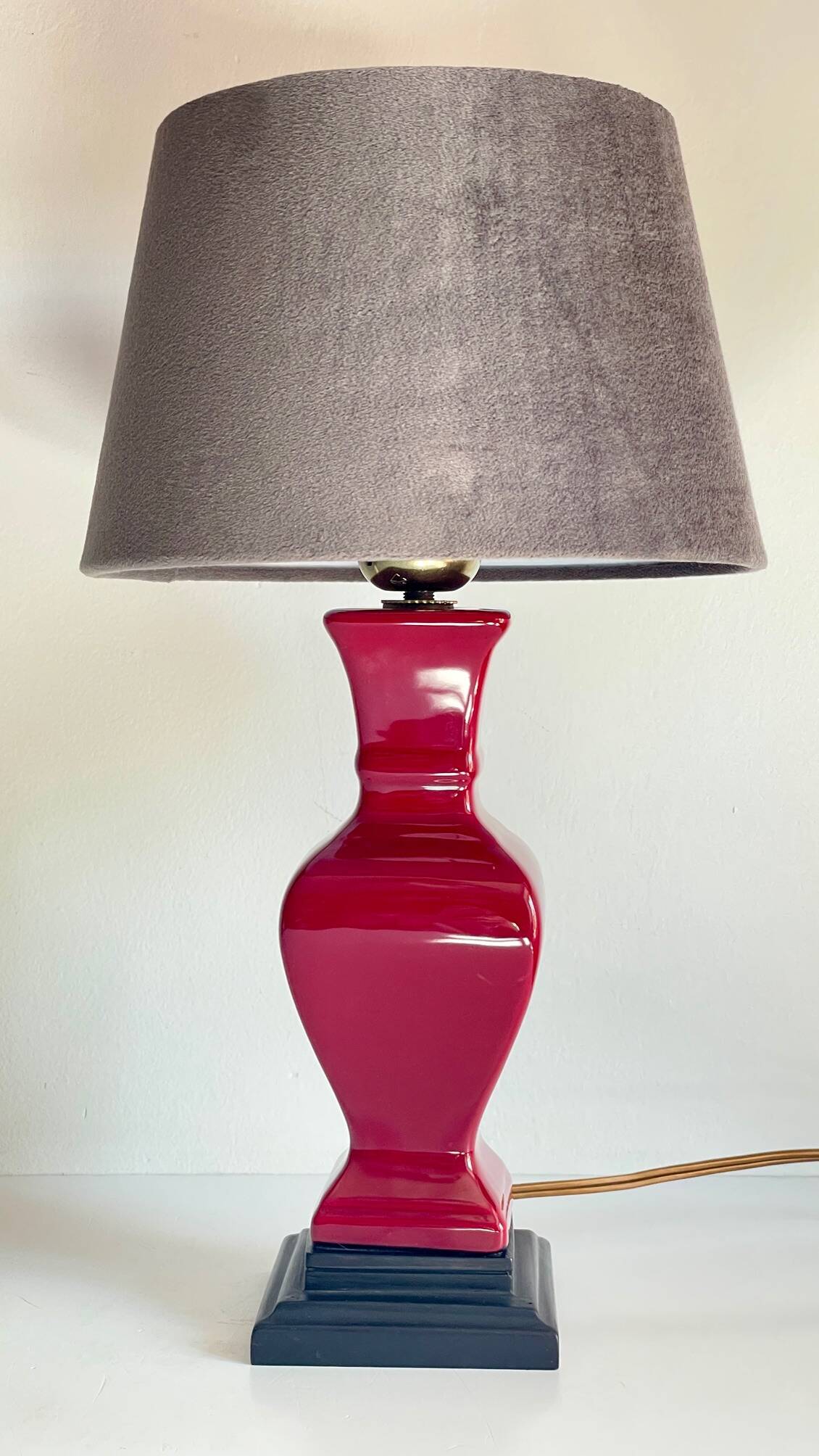 Chic ceramic and velvet vintage lamp