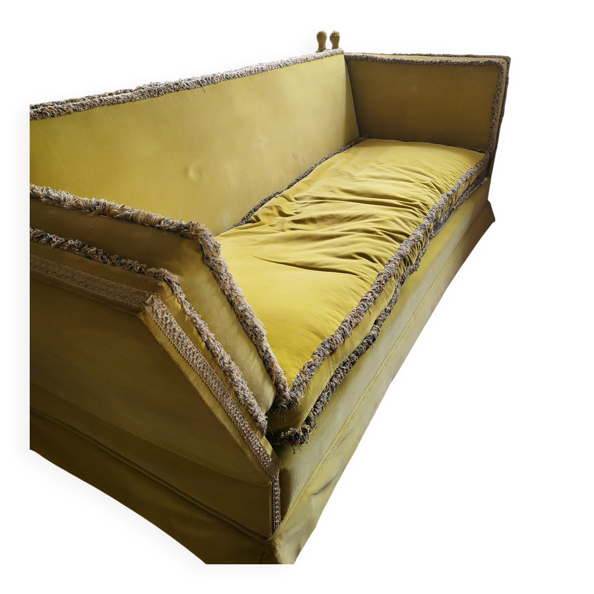 Napoleon III velvet canapé in green – 19th century