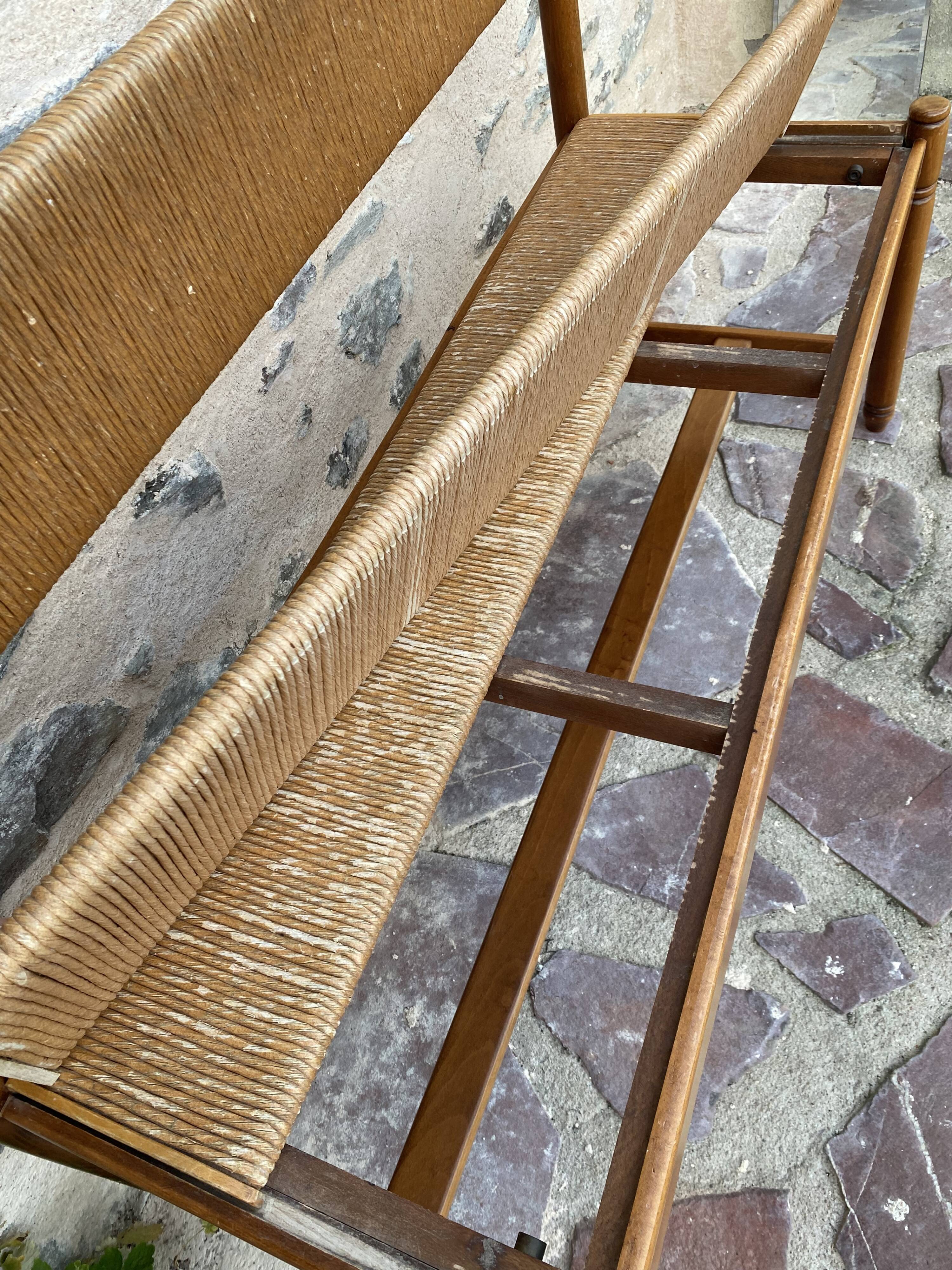 Seated beech bench and mulched backrest