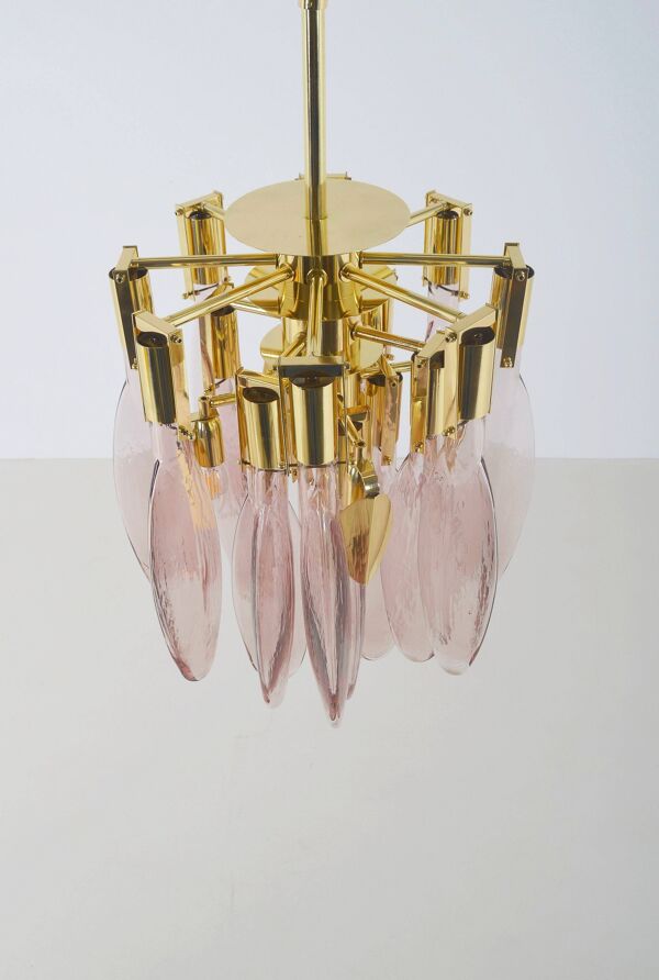 Chandelier italien en laiton avec verre de Murano en forme de goutte, années 1970.