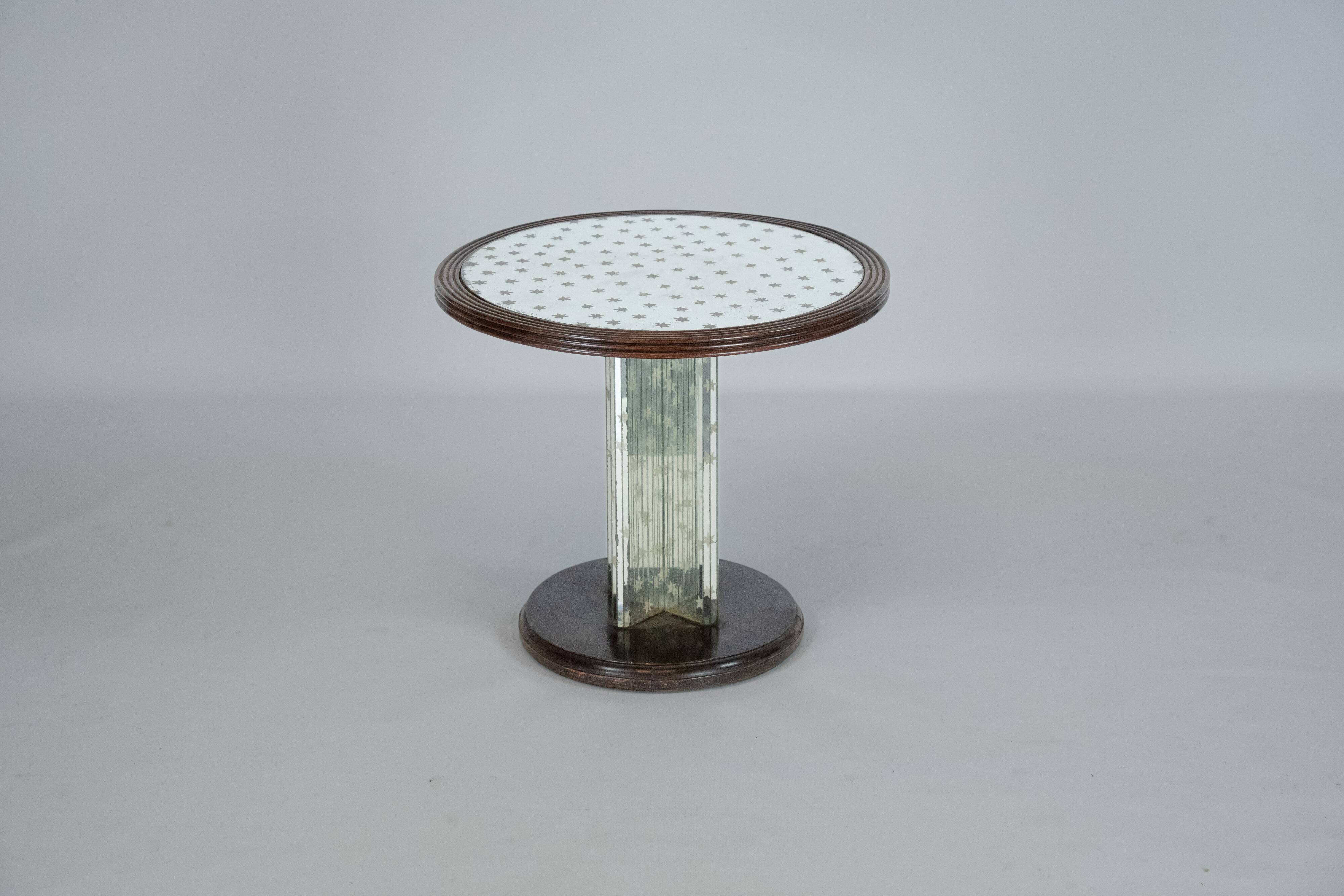 Italian Art Deco mirrored side table from the 1930s