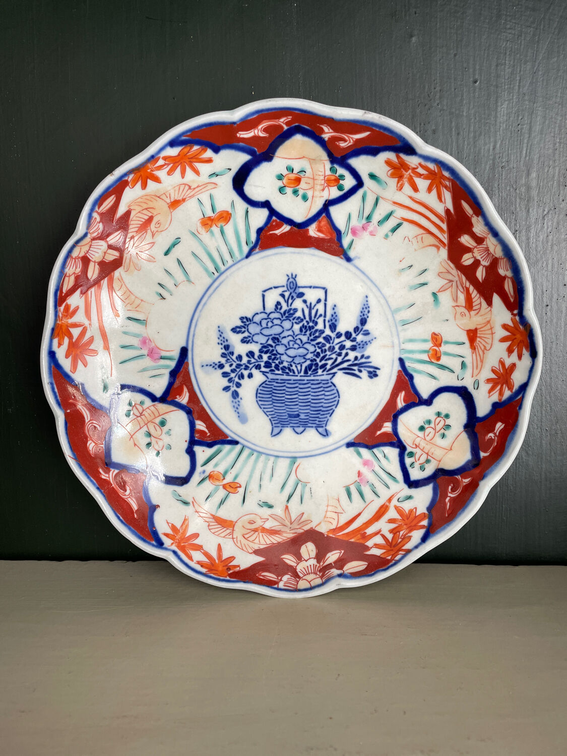 Porcelain plate Imari nineteenth century