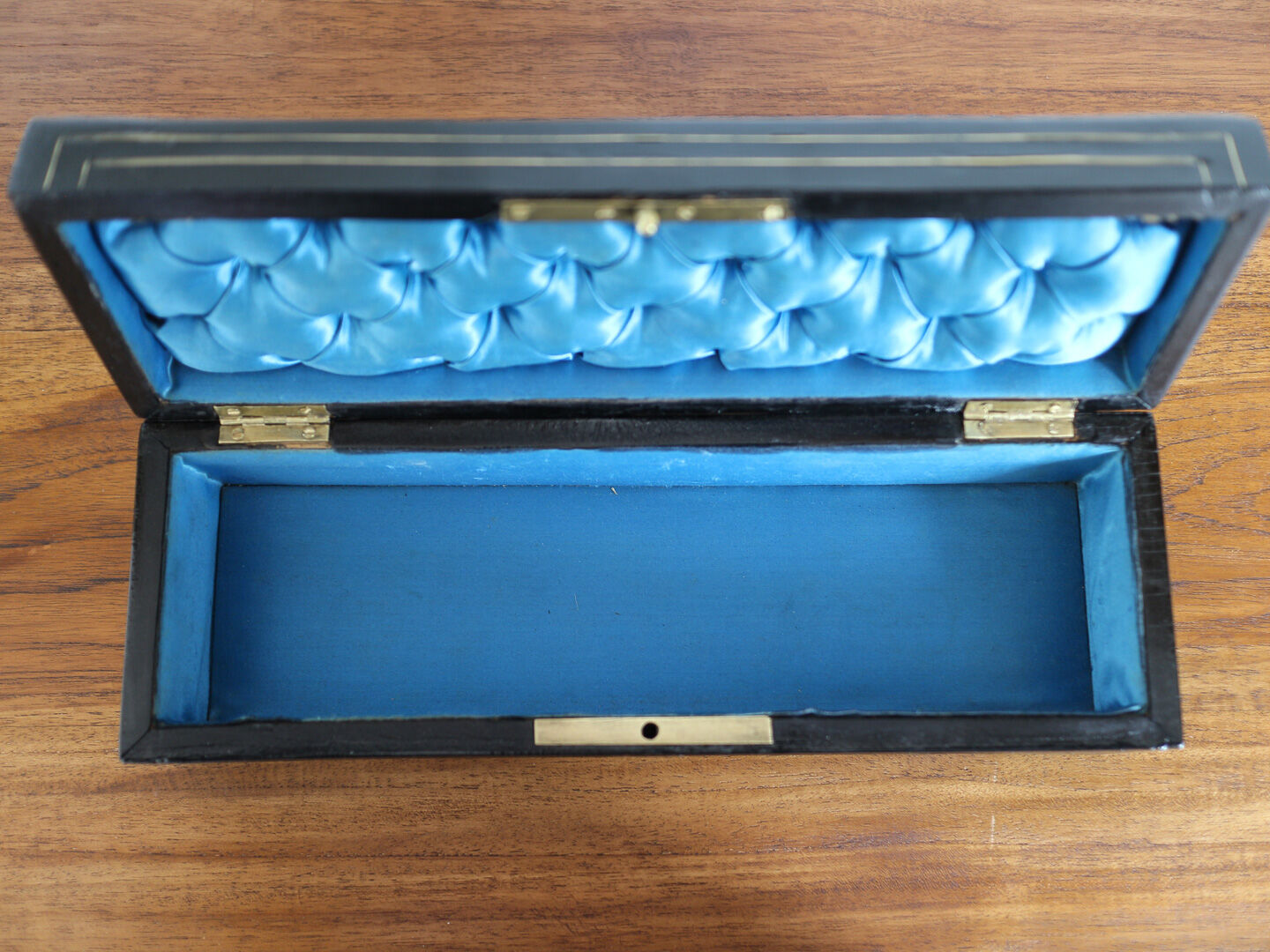 Glove box in ball marquetry