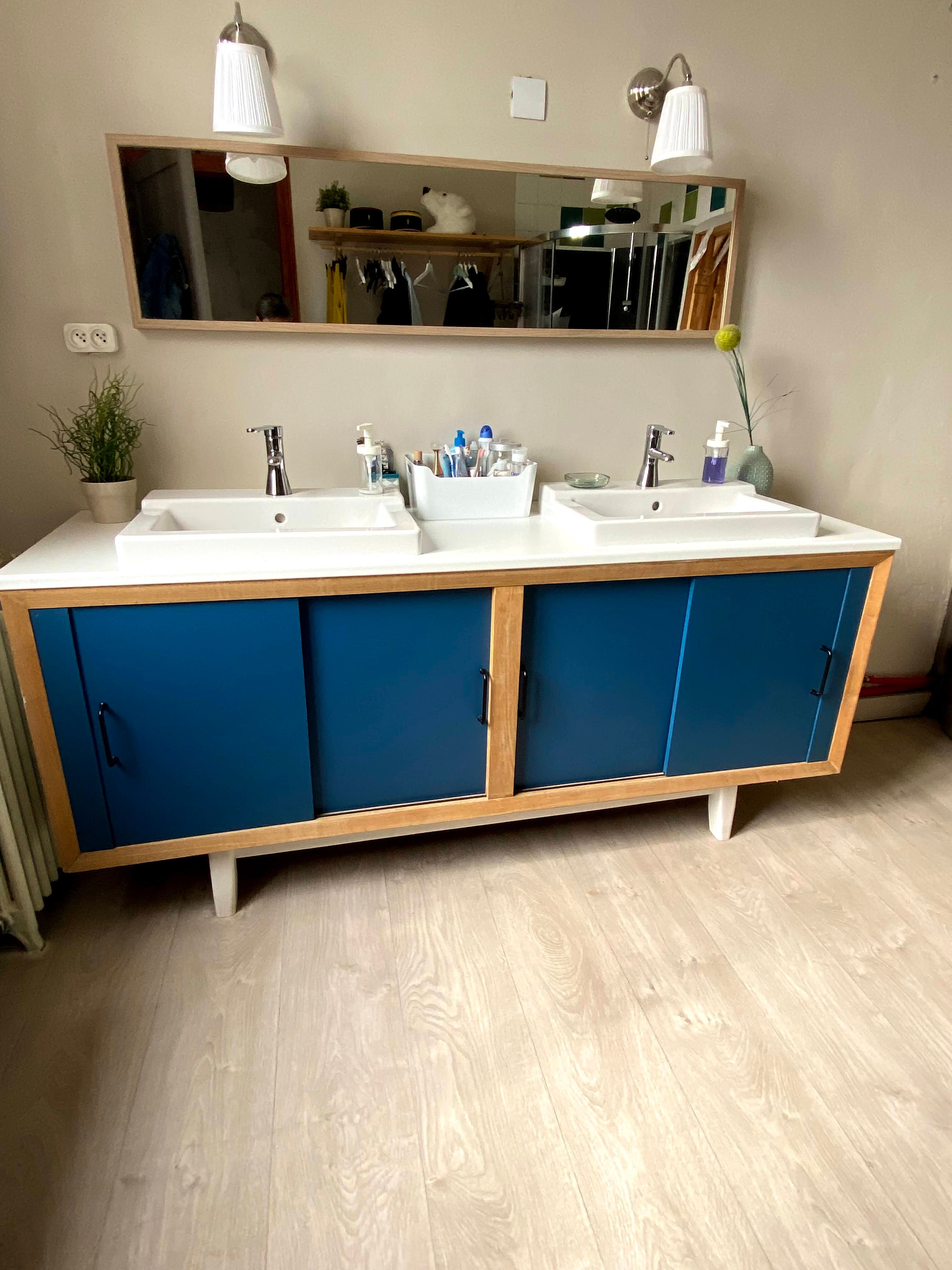 Bathroom furniture