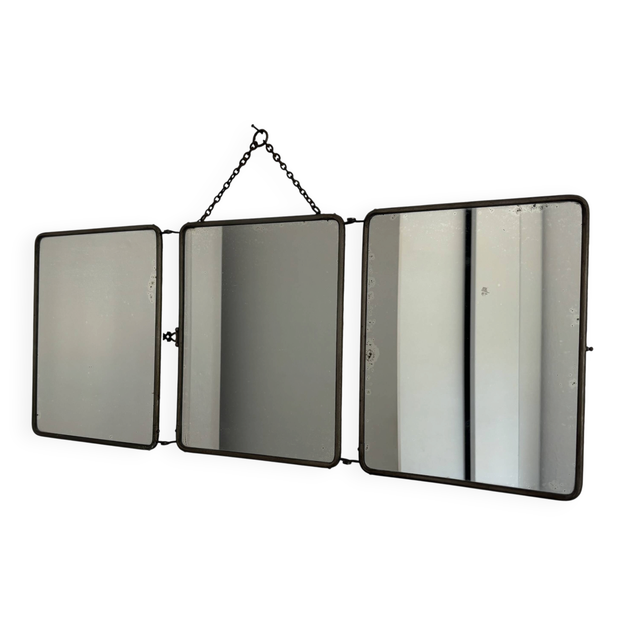 Vintage 1930s triptych mirror barber nickel-plated green crocodile effect.