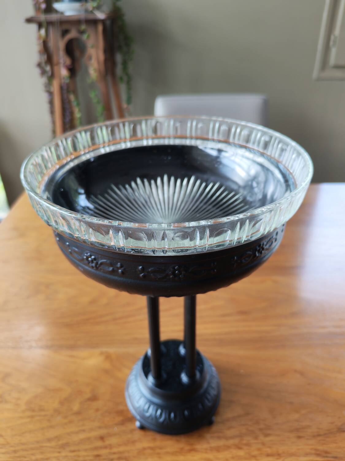 Art Deco footed bowl