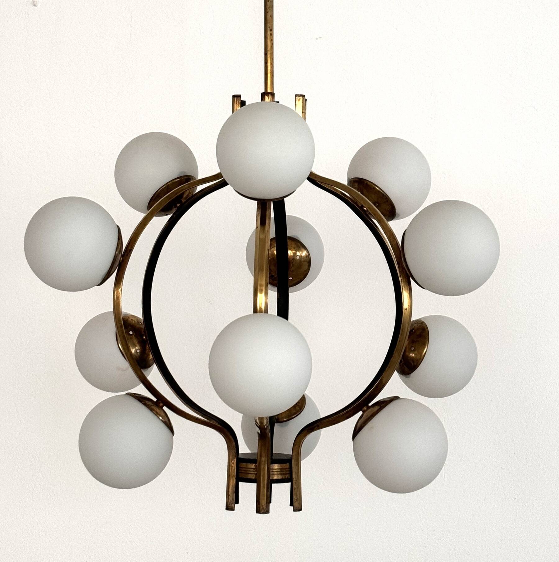 Stilnovo Italian Midcentury Chandelier, Brass & Opaline Glass, 1950s