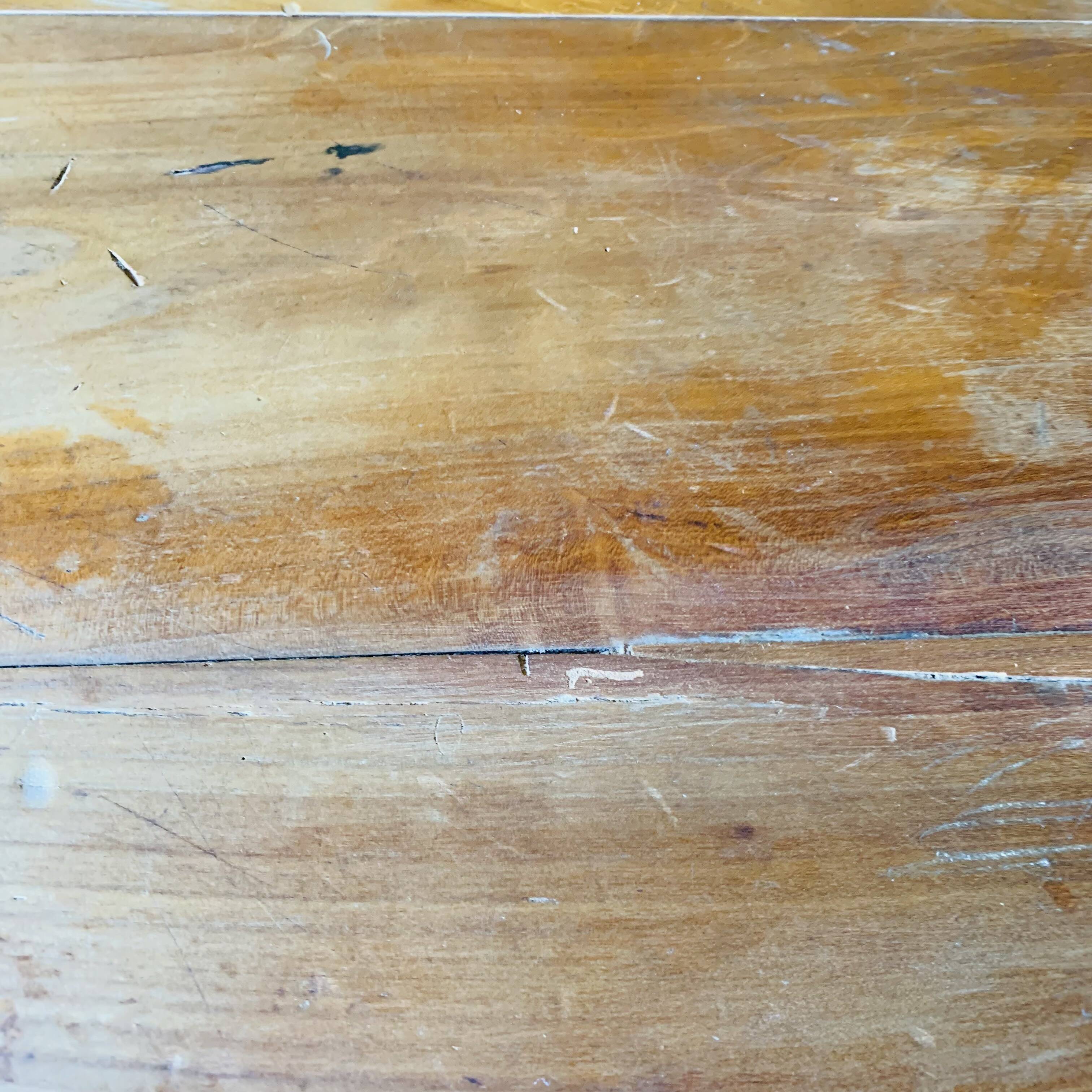 Oval farmhouse table 149cm