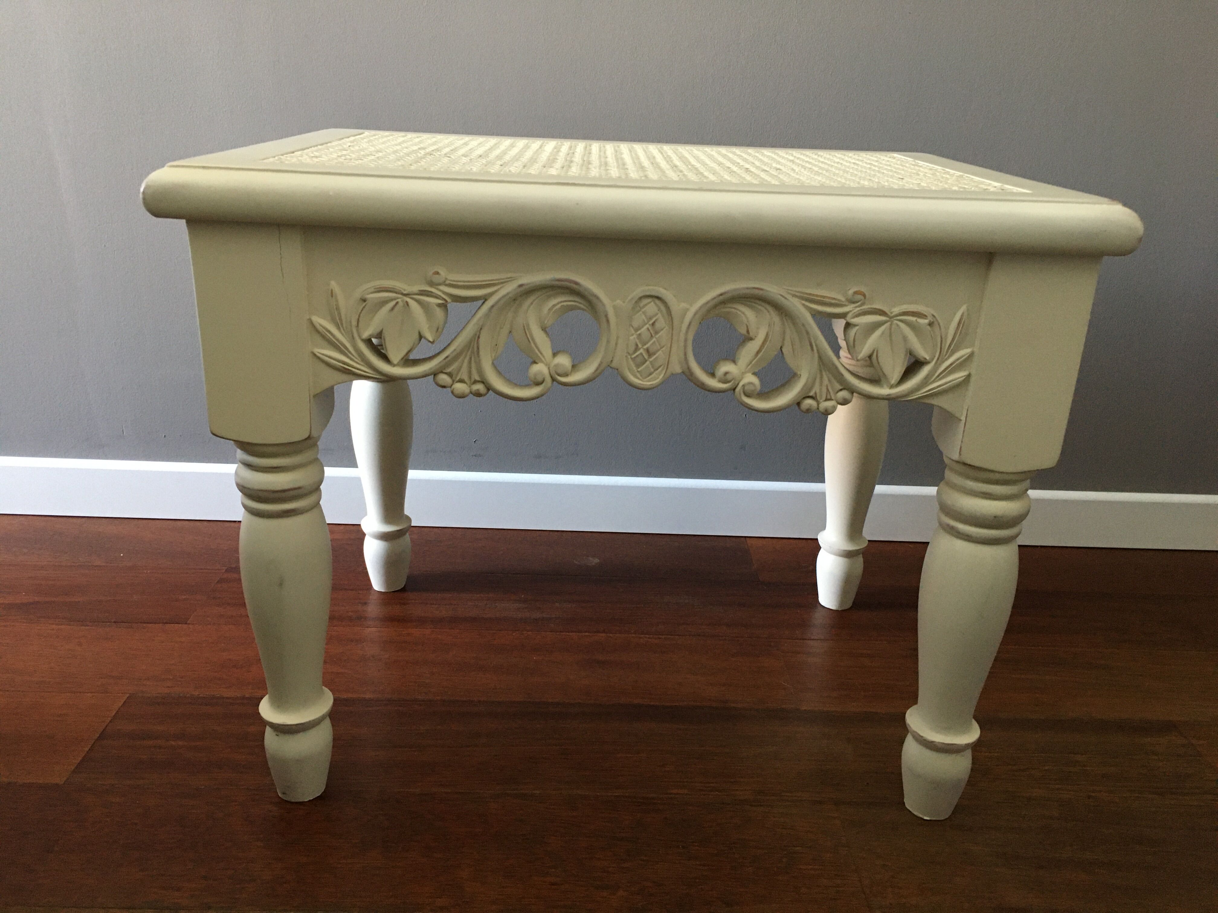 Country corner coffee table