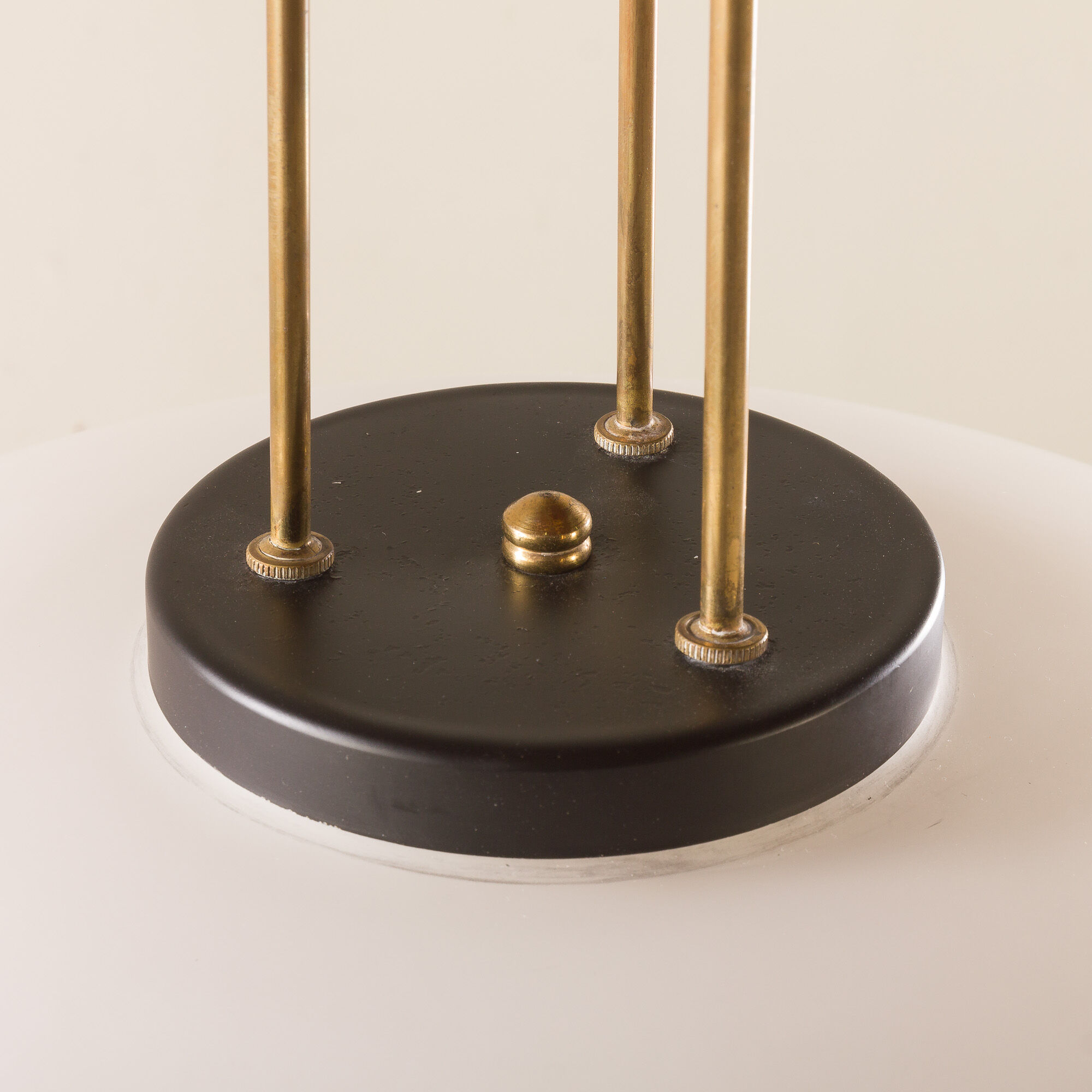 Italian disc lamp in the style of Pietro Chiesa, 1960s
