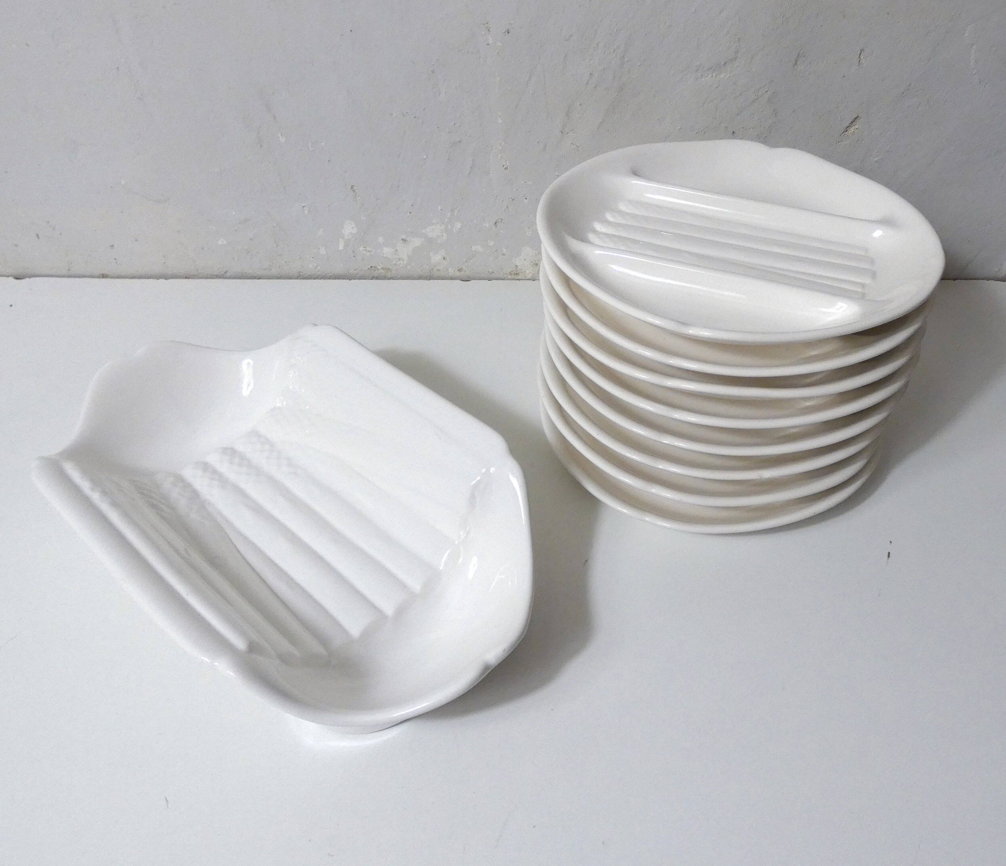 8 plates + 1 asparagus dish, salins earthenware, vintage white pompadour