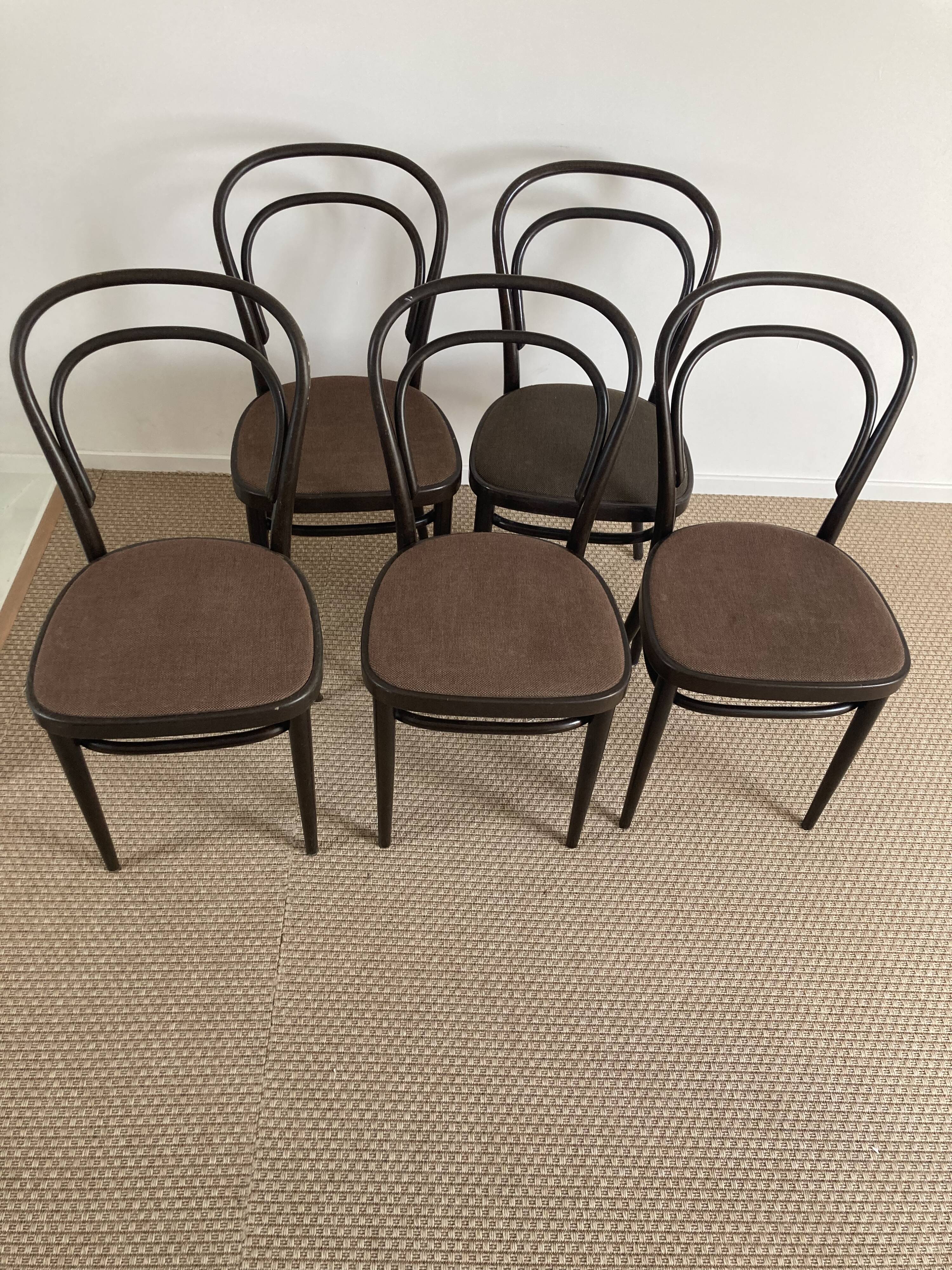 Set of 5 chairs Thonet year 70
