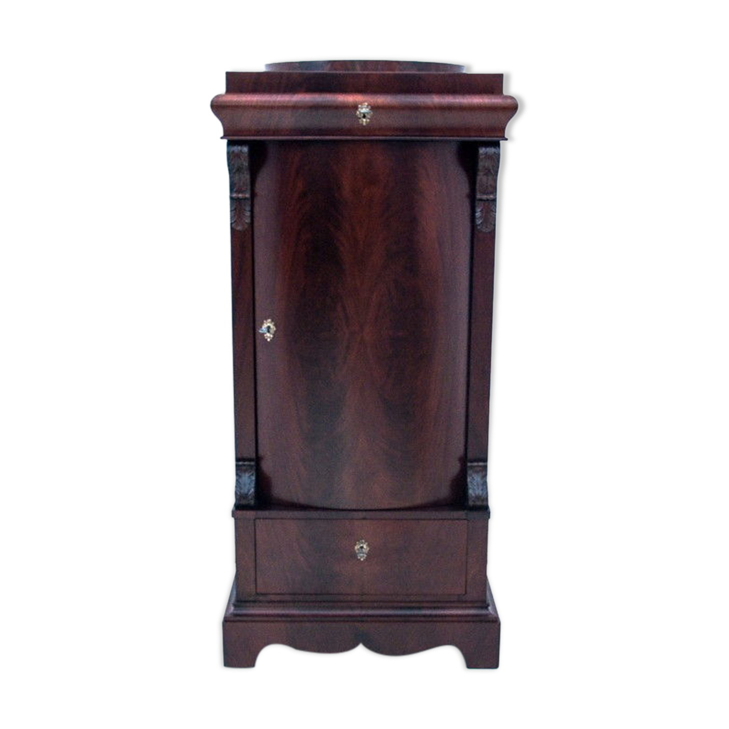 Biedermeier cabinet, Northern Europe, circa 1860. After renovation.