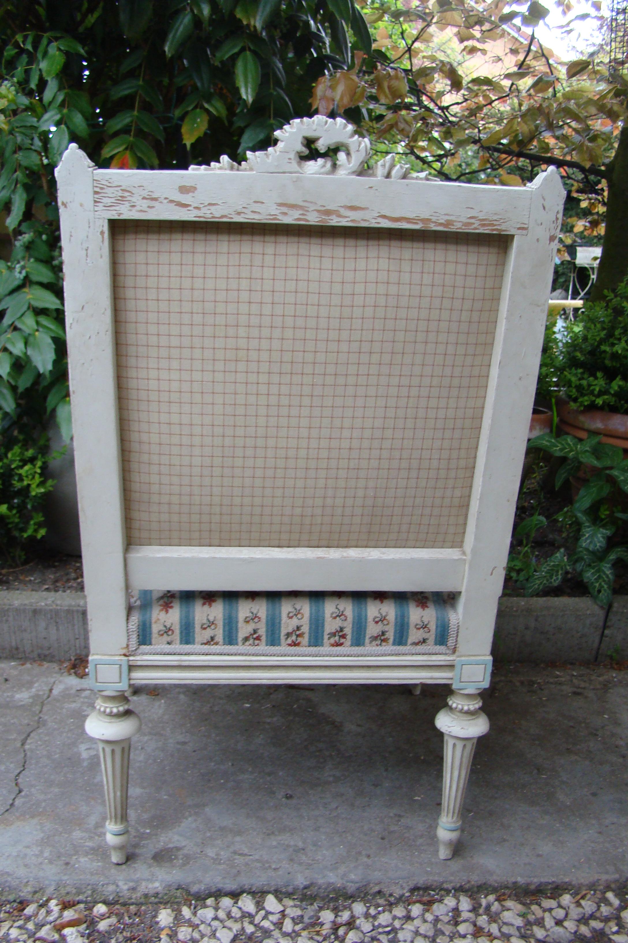 Chair former st louis XVI