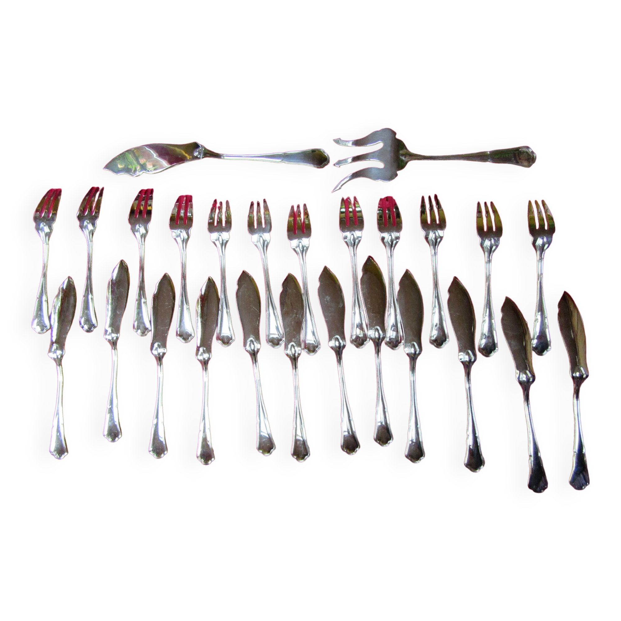 Silver metal fish service ercuis- model contours victoria