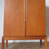 Teak support furniture