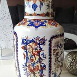 Vase balustre motifs paons/floraux style Imani signé y.p. Derevua"