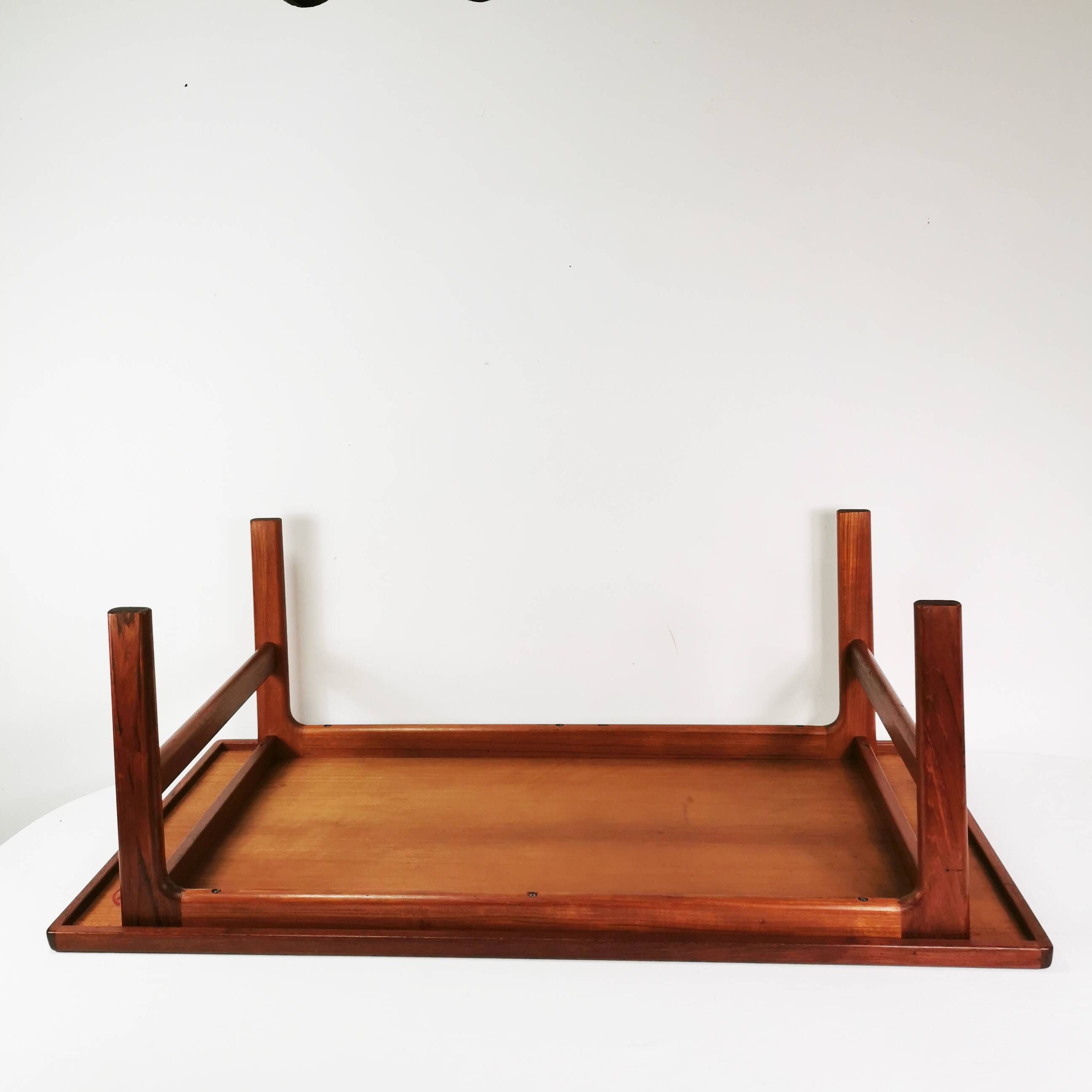 Coffee table - Mid Century bench, teak, Denmark, 1970s.