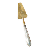 Old cake or pie server