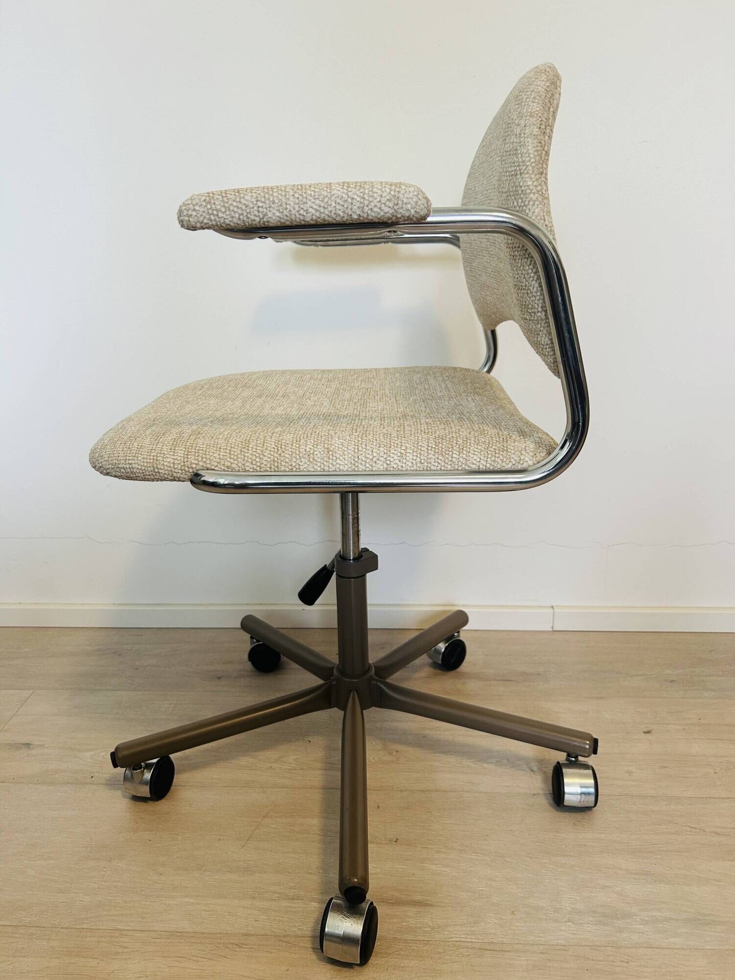 Fully Restored Desk Office Chair by Kovona, Czechoslovakia 1970’s