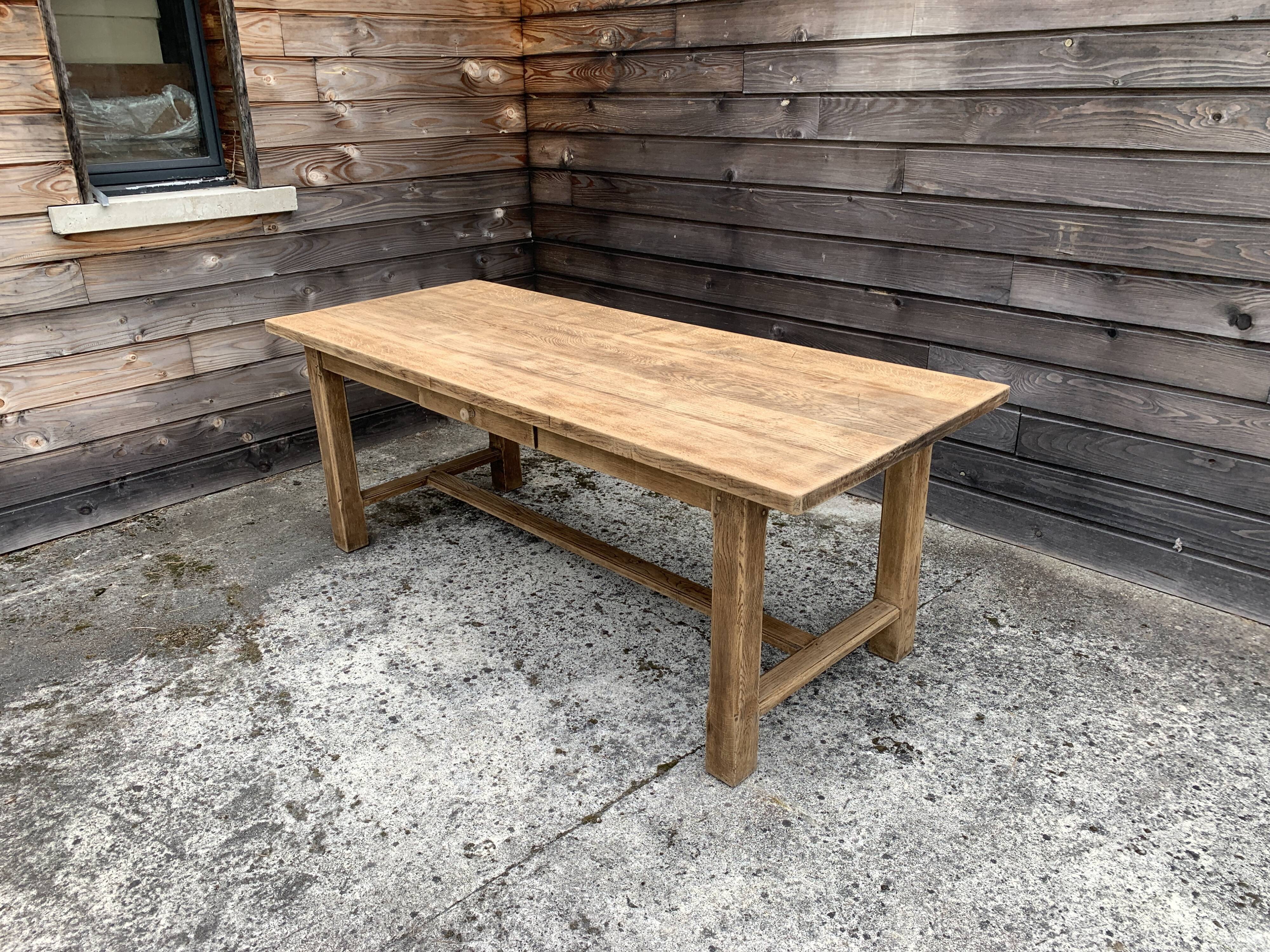 Christmas Pop-up 2022 - Raw oak farmhouse table #15