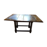 Antique swivel table