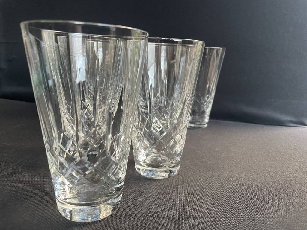 8 grands verres cristal taillé