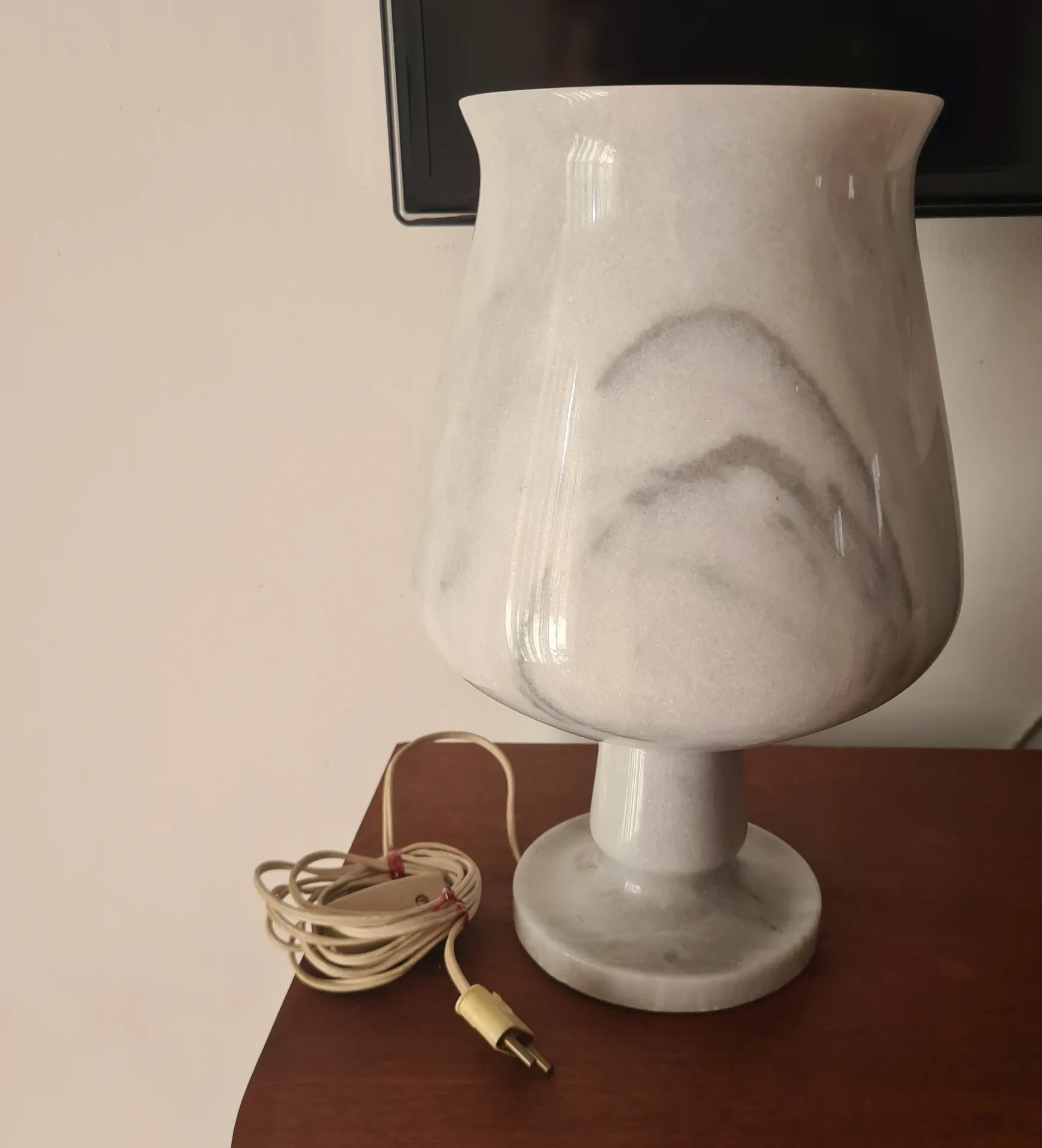 Lampe de table en marbre année 60
