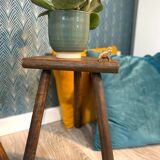 Pair of tripod stools