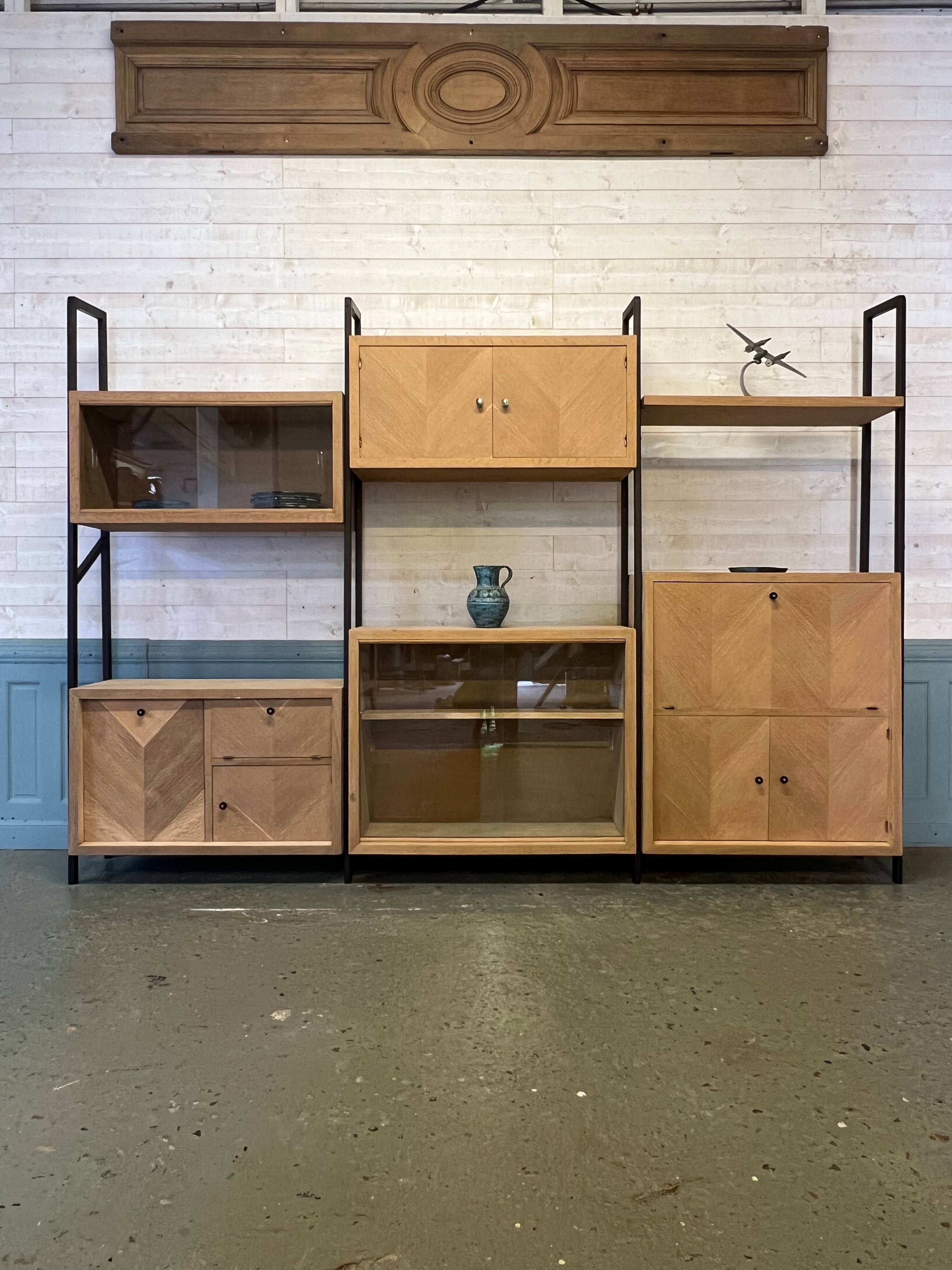 Large vintage library