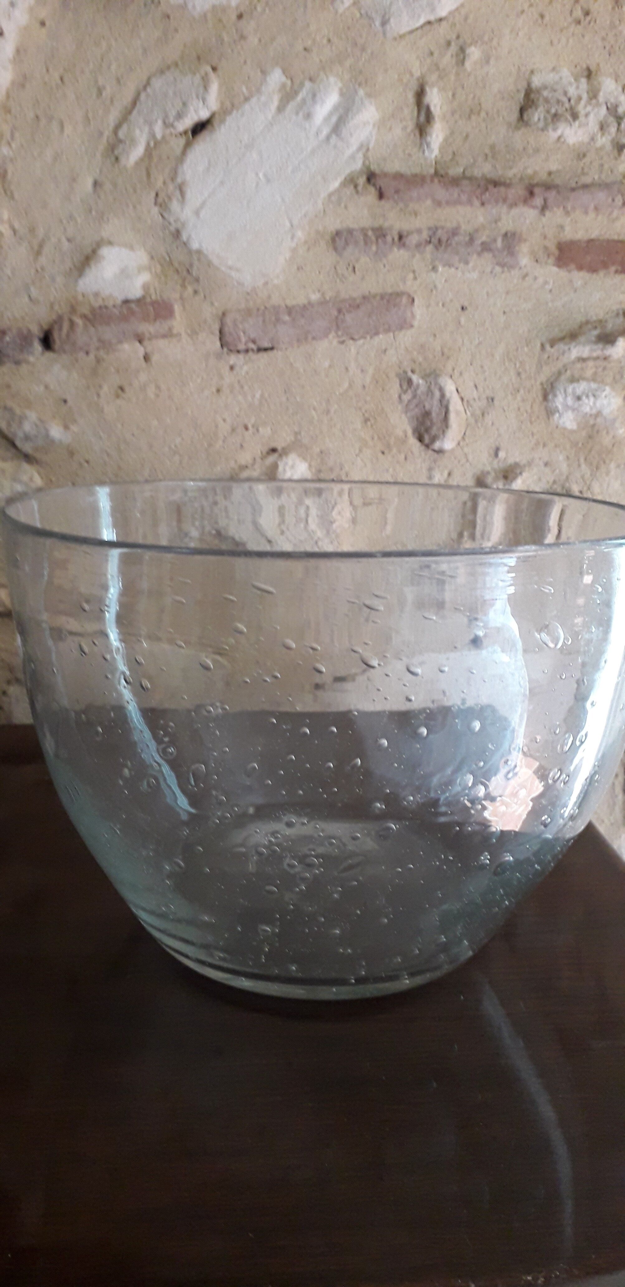 Saladier en verre soufflé bullé transparent