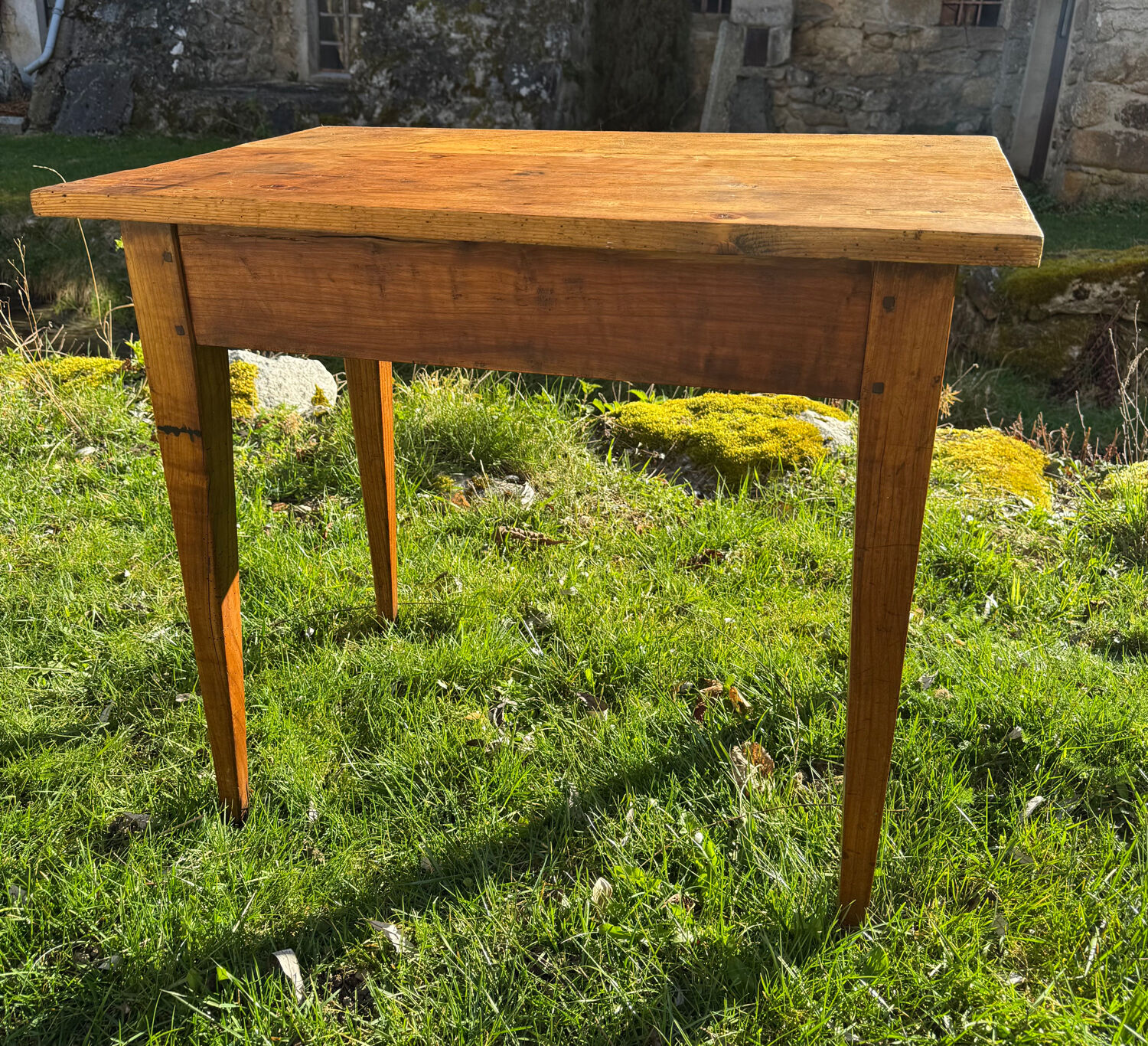 Table de ferme ancienne Auvergne XX siècle