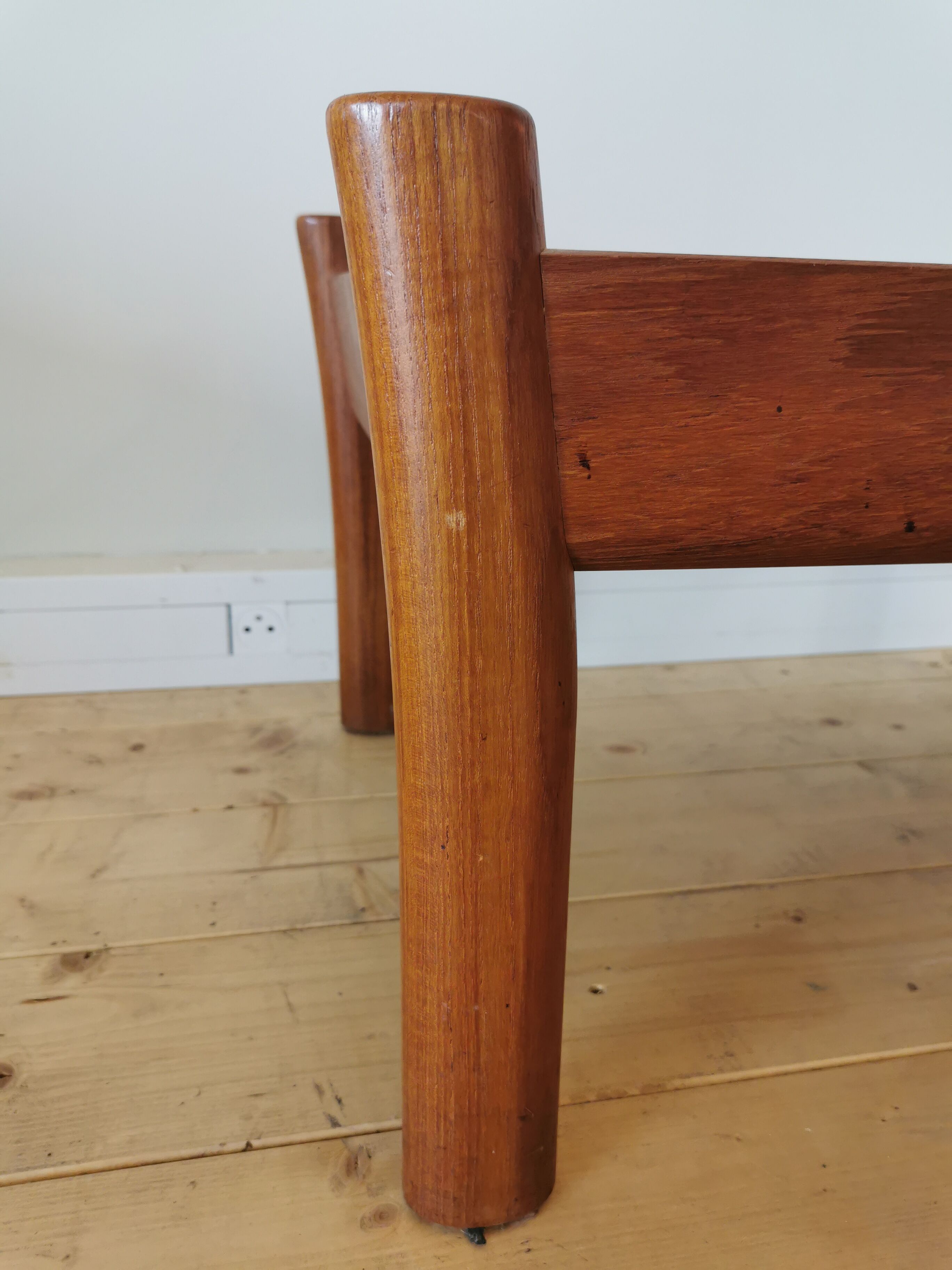 Pair of Dyrlund leather footrest 60s leather
